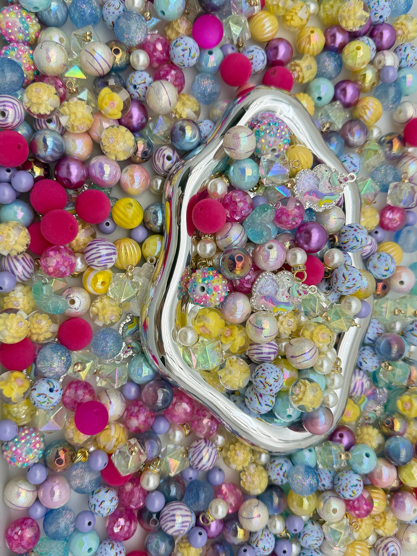 1.3 CAR HANGER MIX BEADS