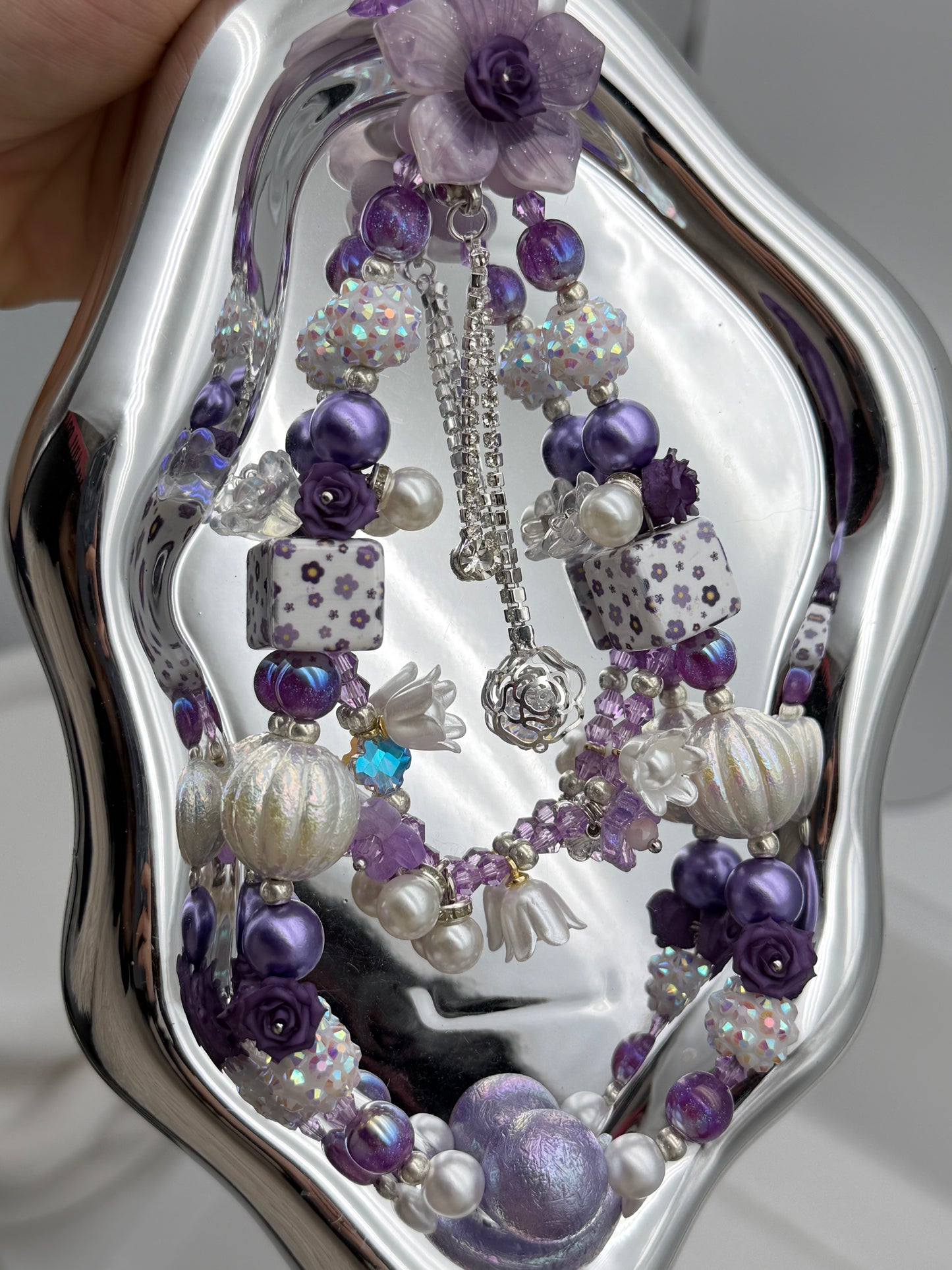 1.17 PHONE CHAIN MIX BEADS