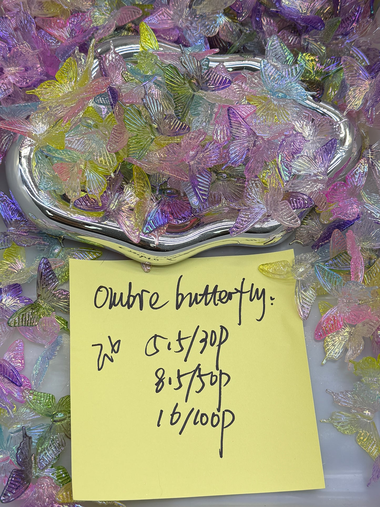 2.6 NEW-ombre butterfly