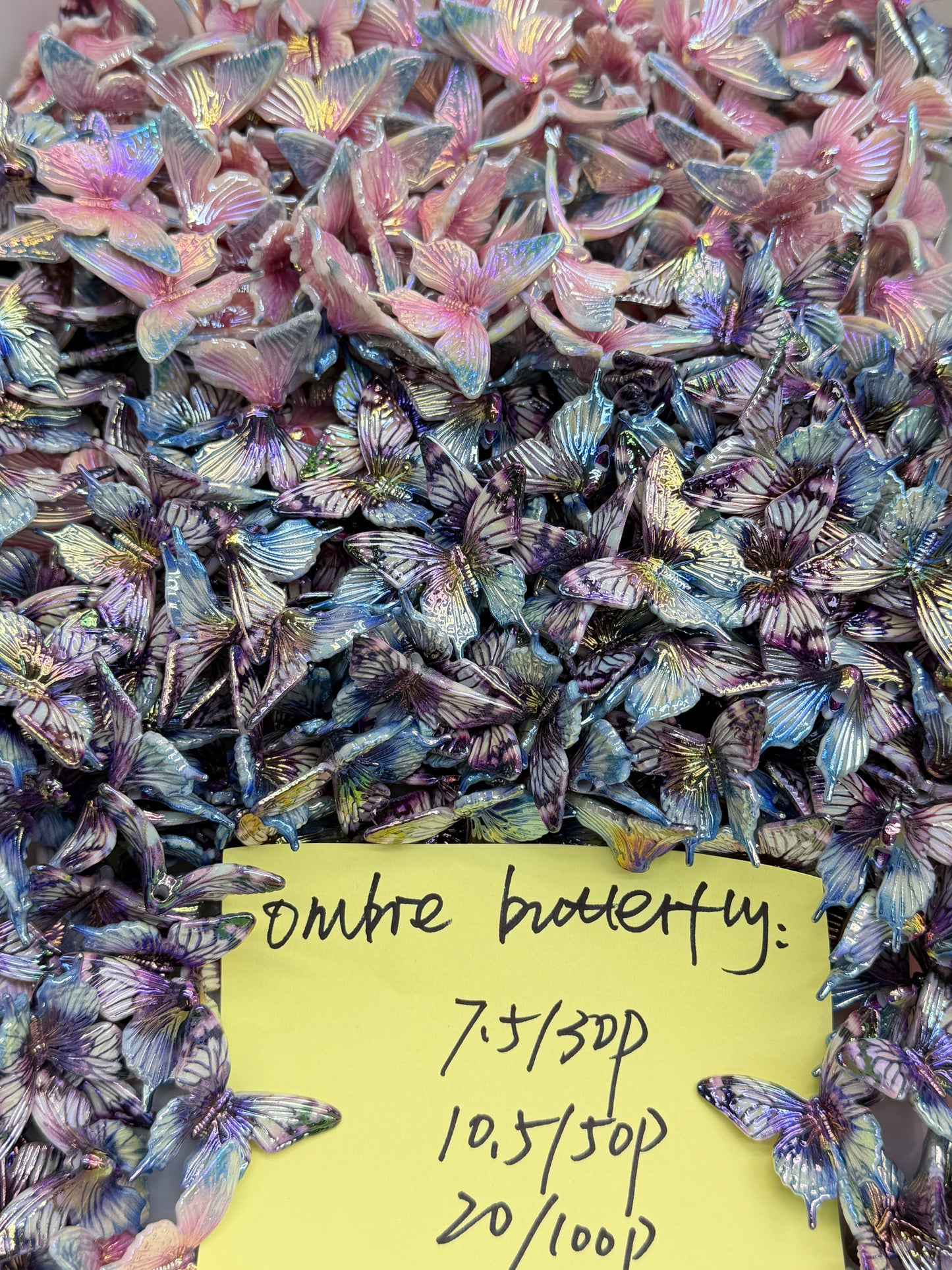 2.8 NEW-ombre butterfly