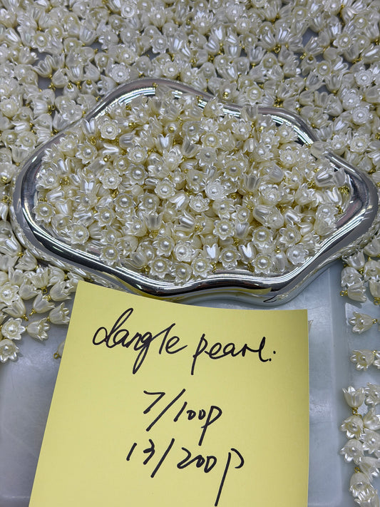 2.9 NEW-dangle pearl