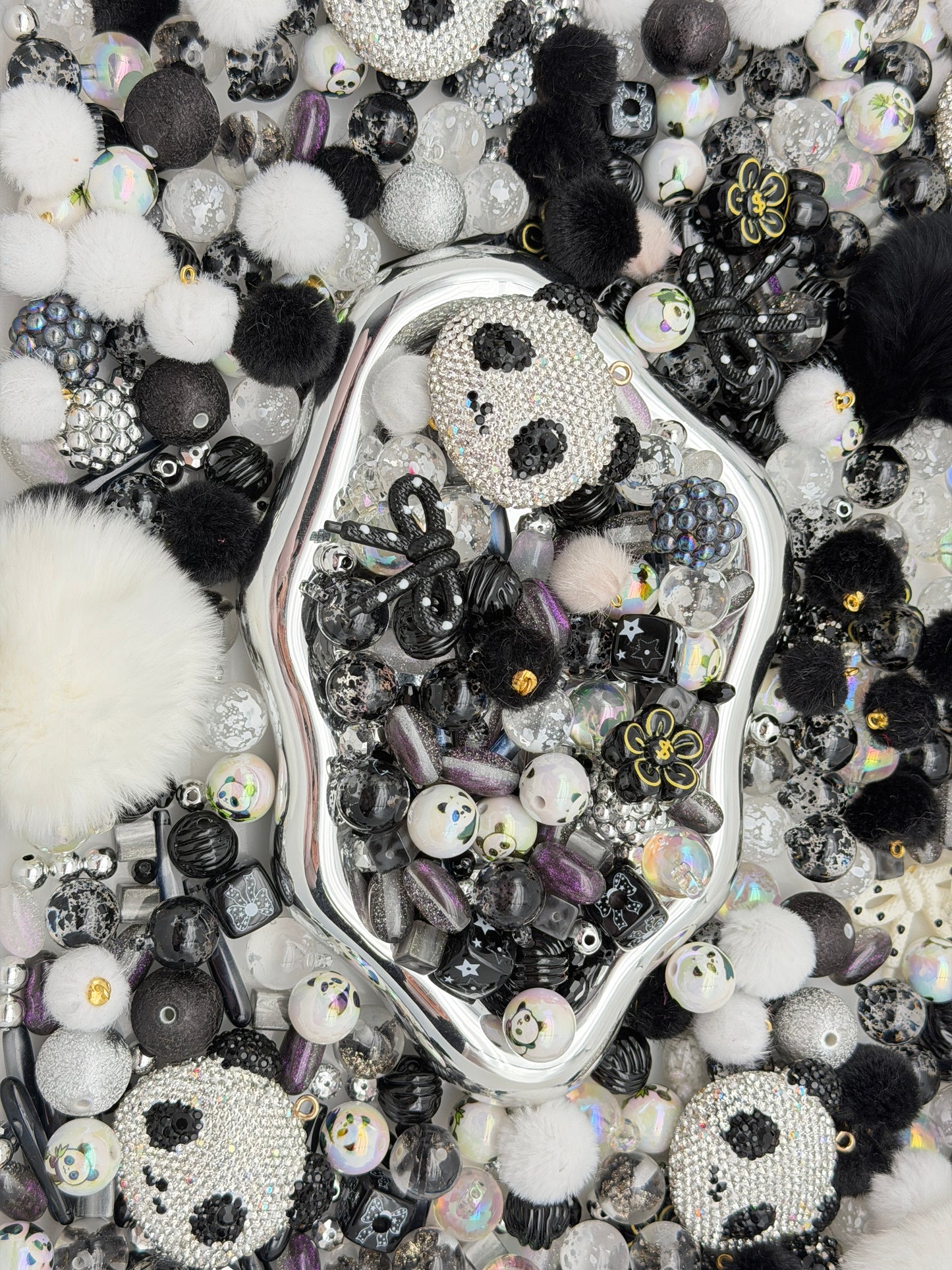2.25 CAR HANGER MIX BEADS:F1