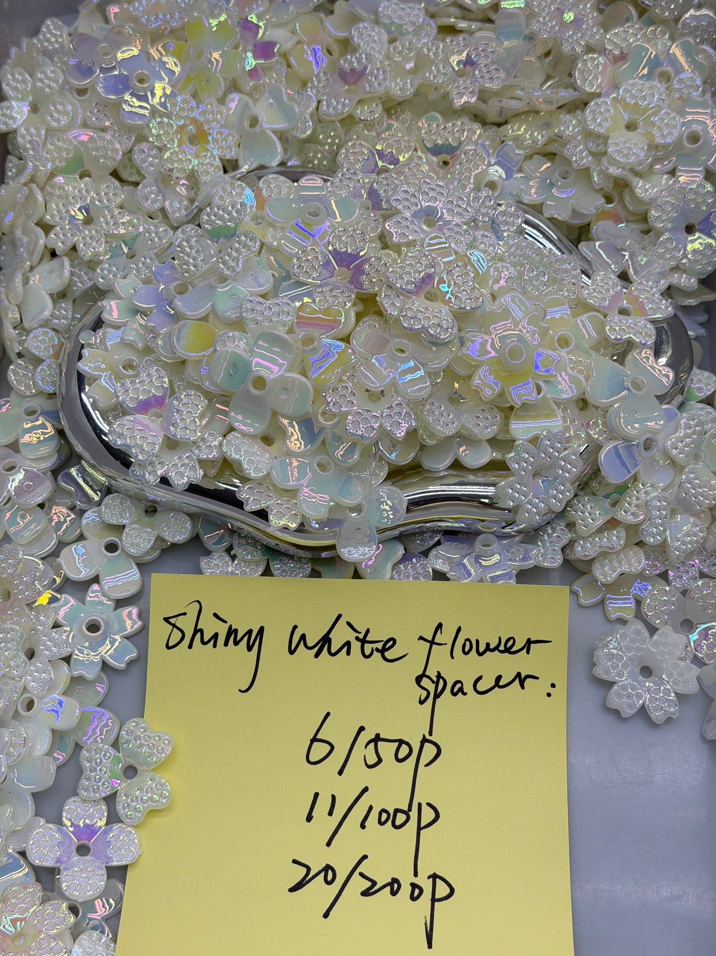 3.15 NEW-shiny white flower spacer