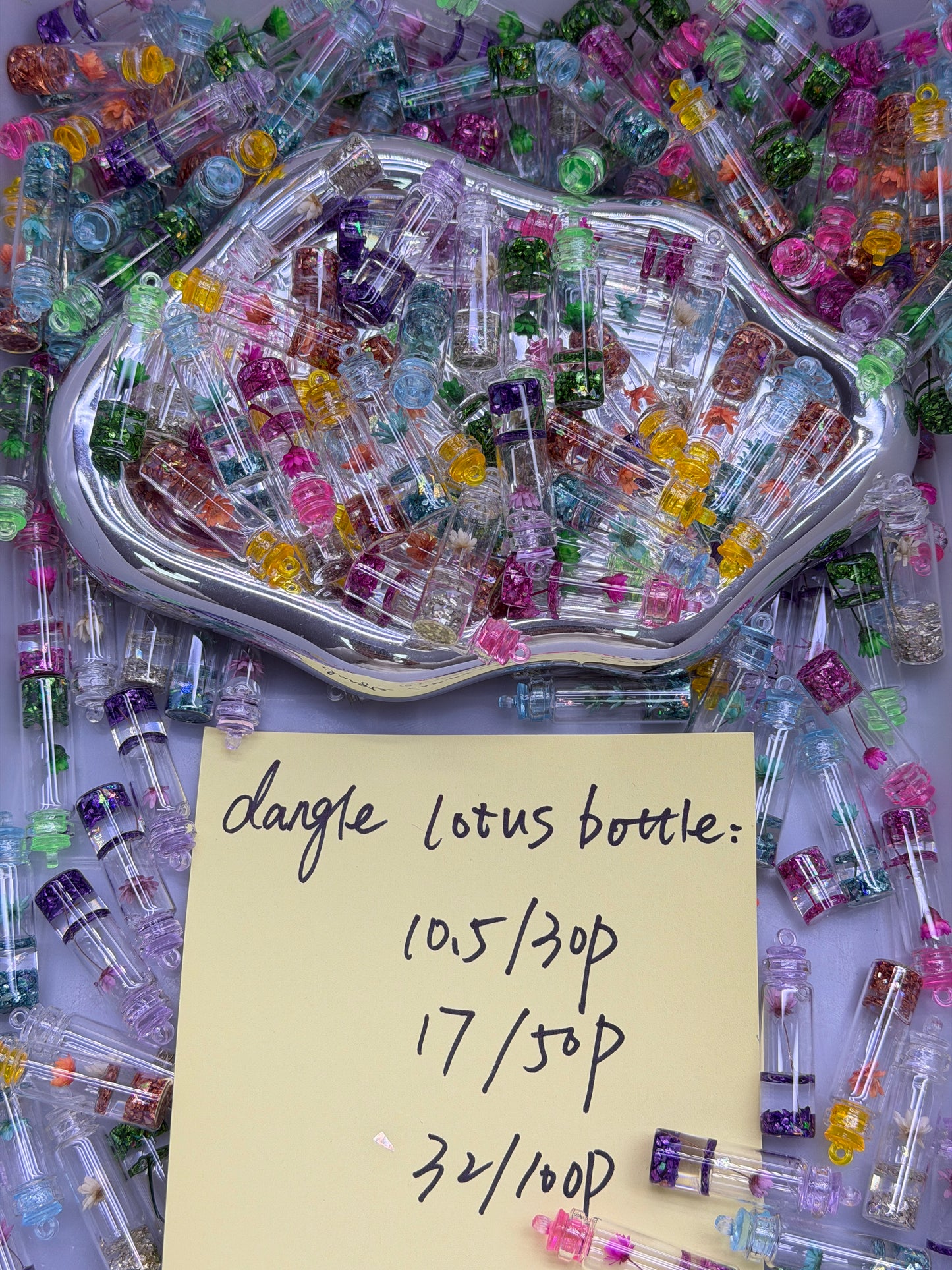 3.22 NEW-dangle lotus bottle