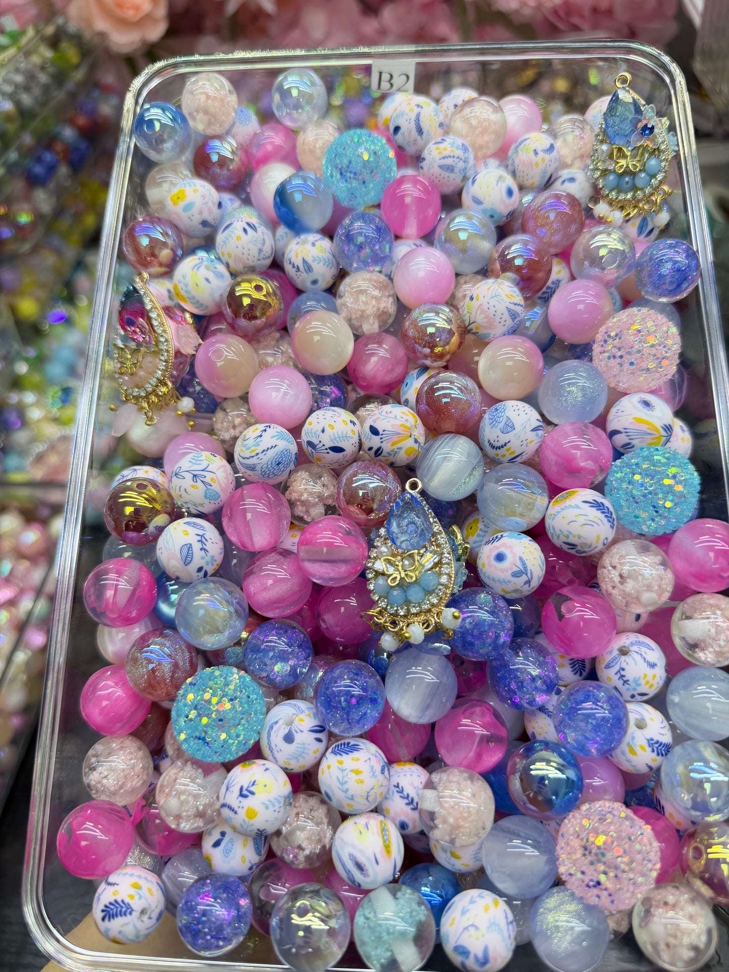 4.3 FANCY MIX BEADS:B2(Cotton canely skies)
