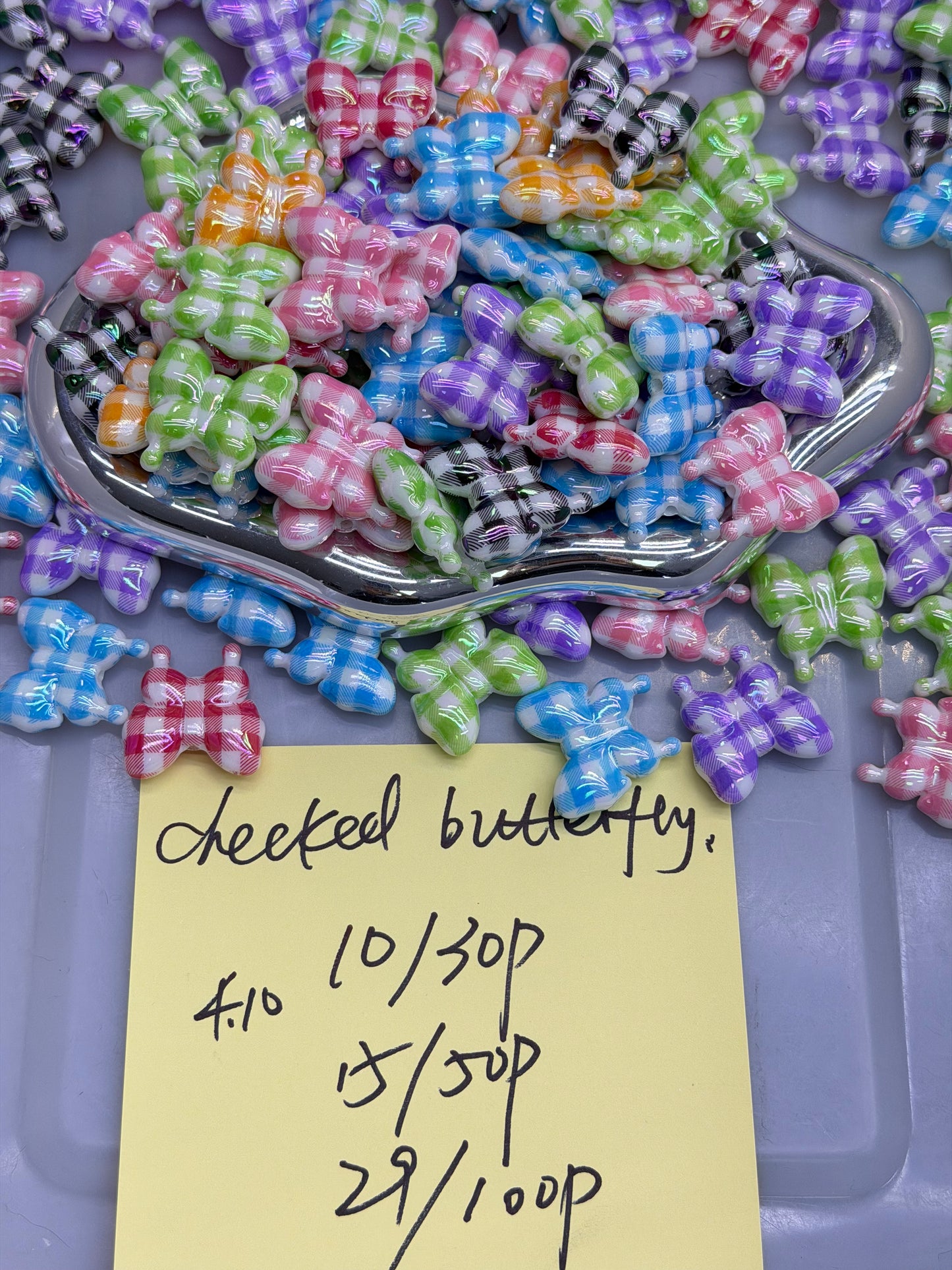 4.10 NEW-checked butterfly