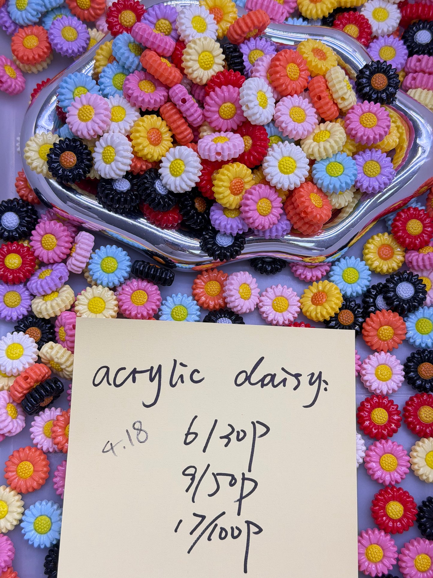4.18 NEW-acrylic daisy