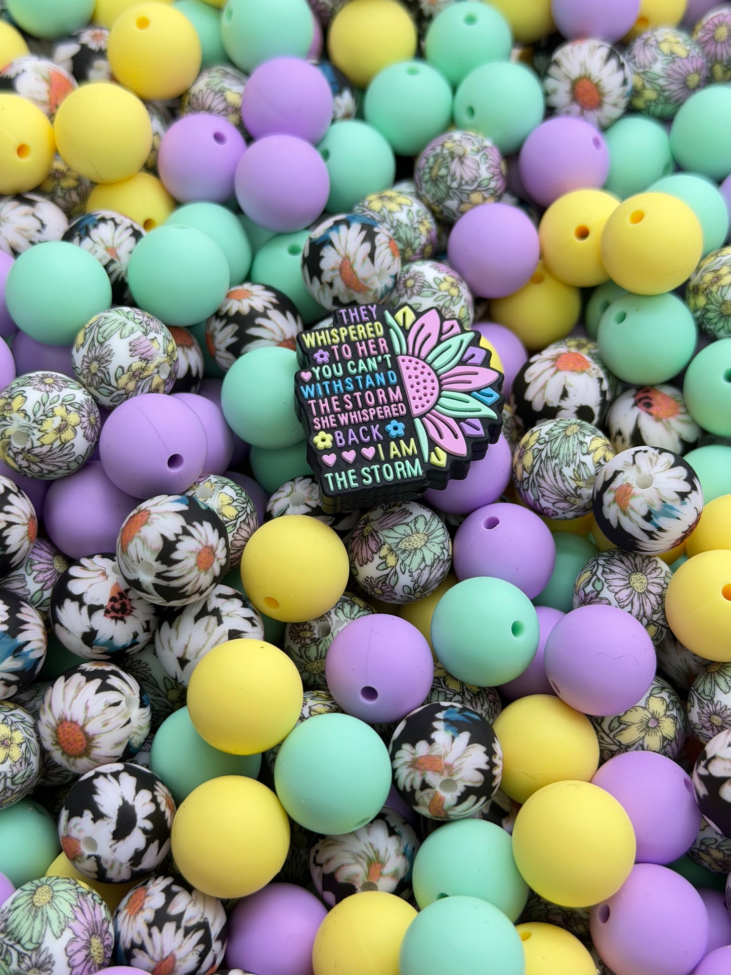 4.24 Silicone Mix beads