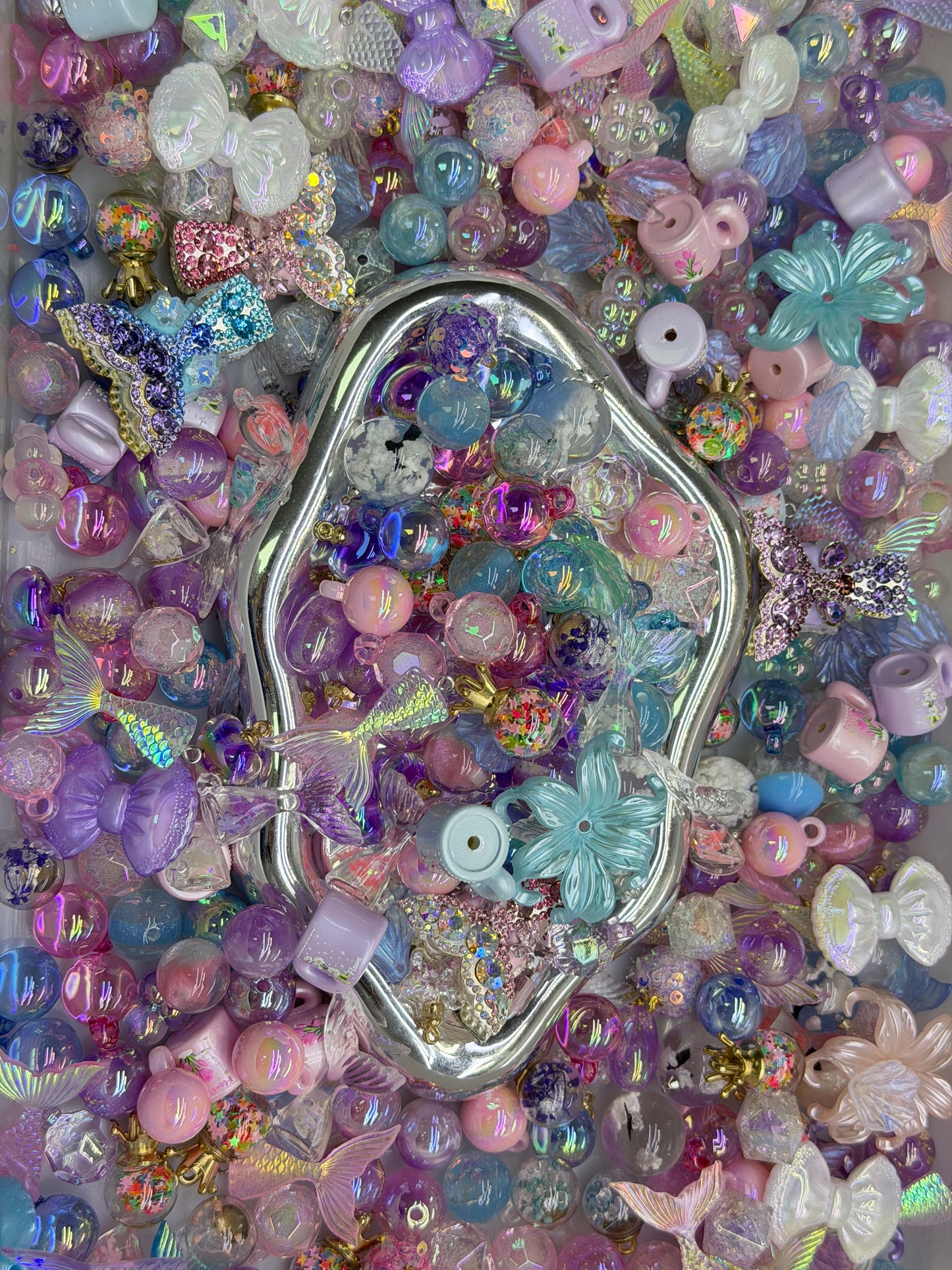 4.25 CAR HANGER MIX BEADS:C1(10%off only on Saturday)