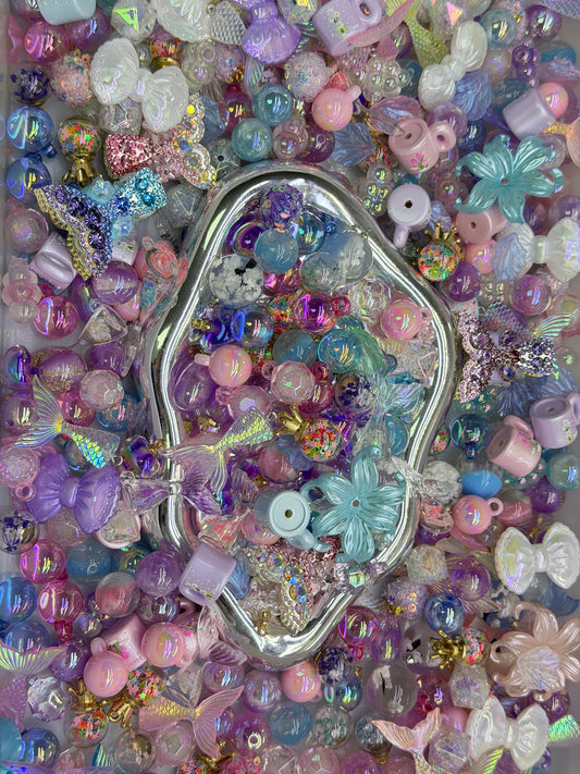 4.25 CAR HANGER MIX BEADS:C1(10%off only on Saturday)