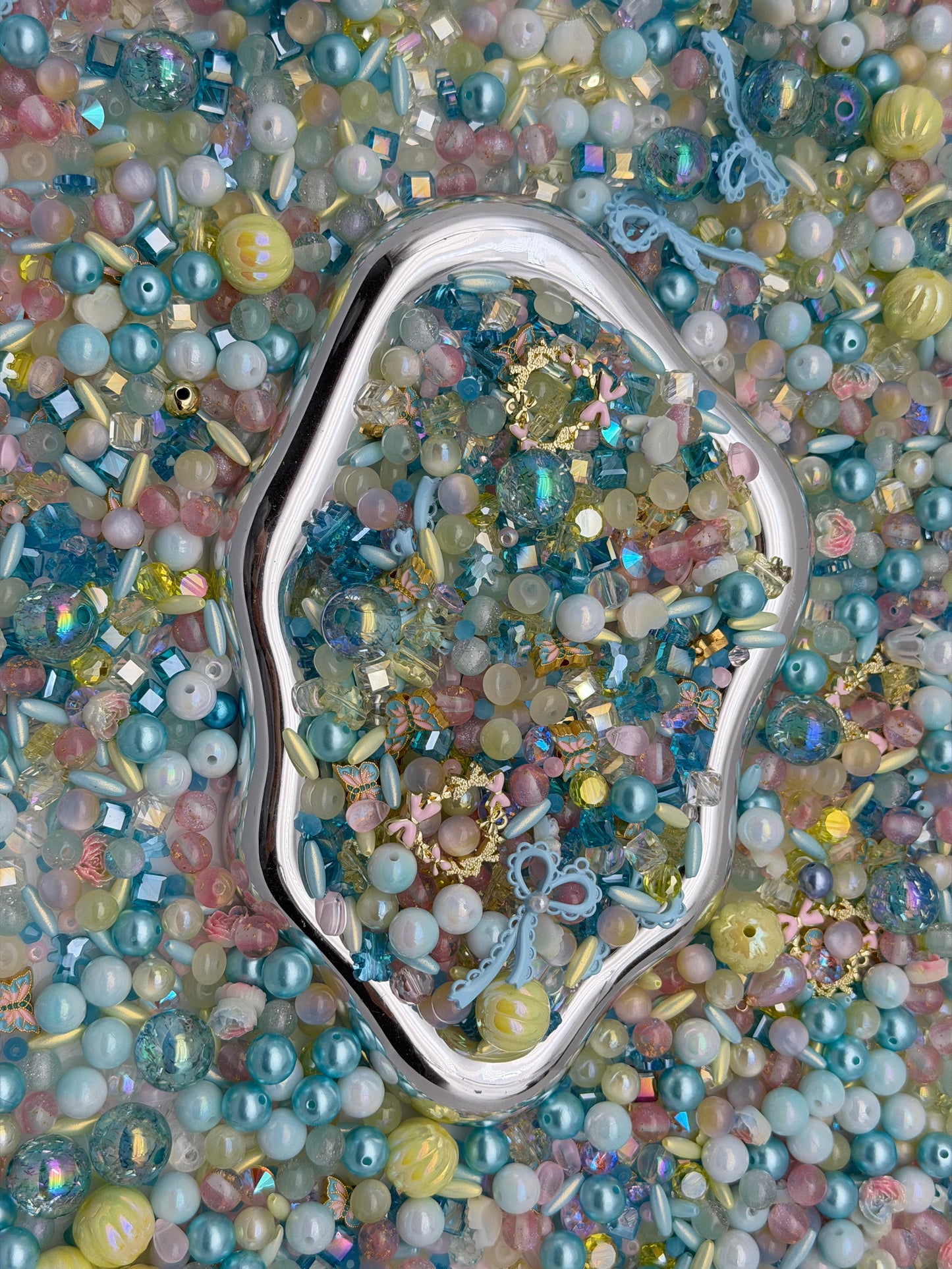 5.4 PHONE CHAIN MIX BEADS:F2(ALL phone chain mix 5%off on 5.4)