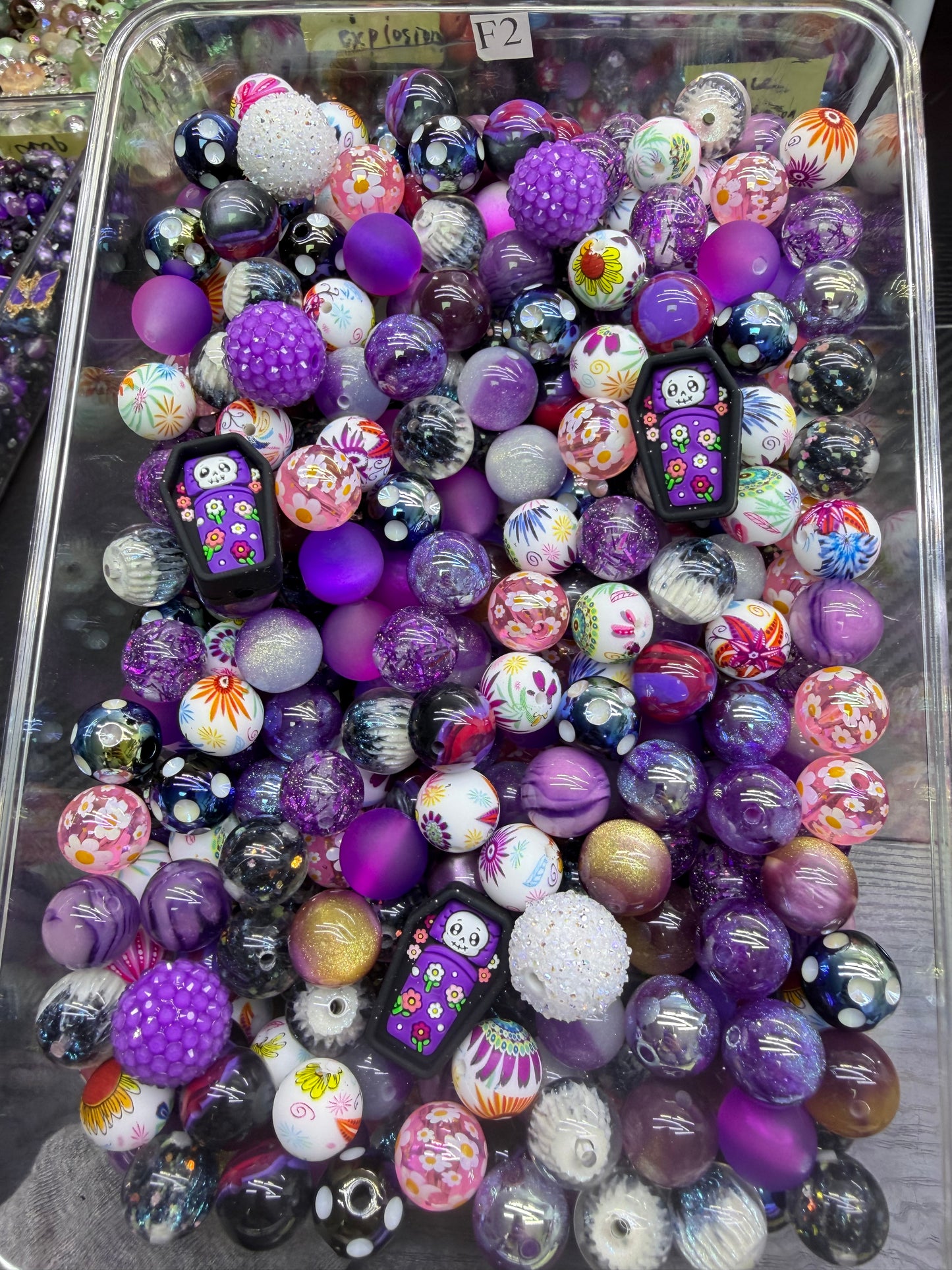 5.7 FOCAL MIX BEADS:F2(gothic naps)