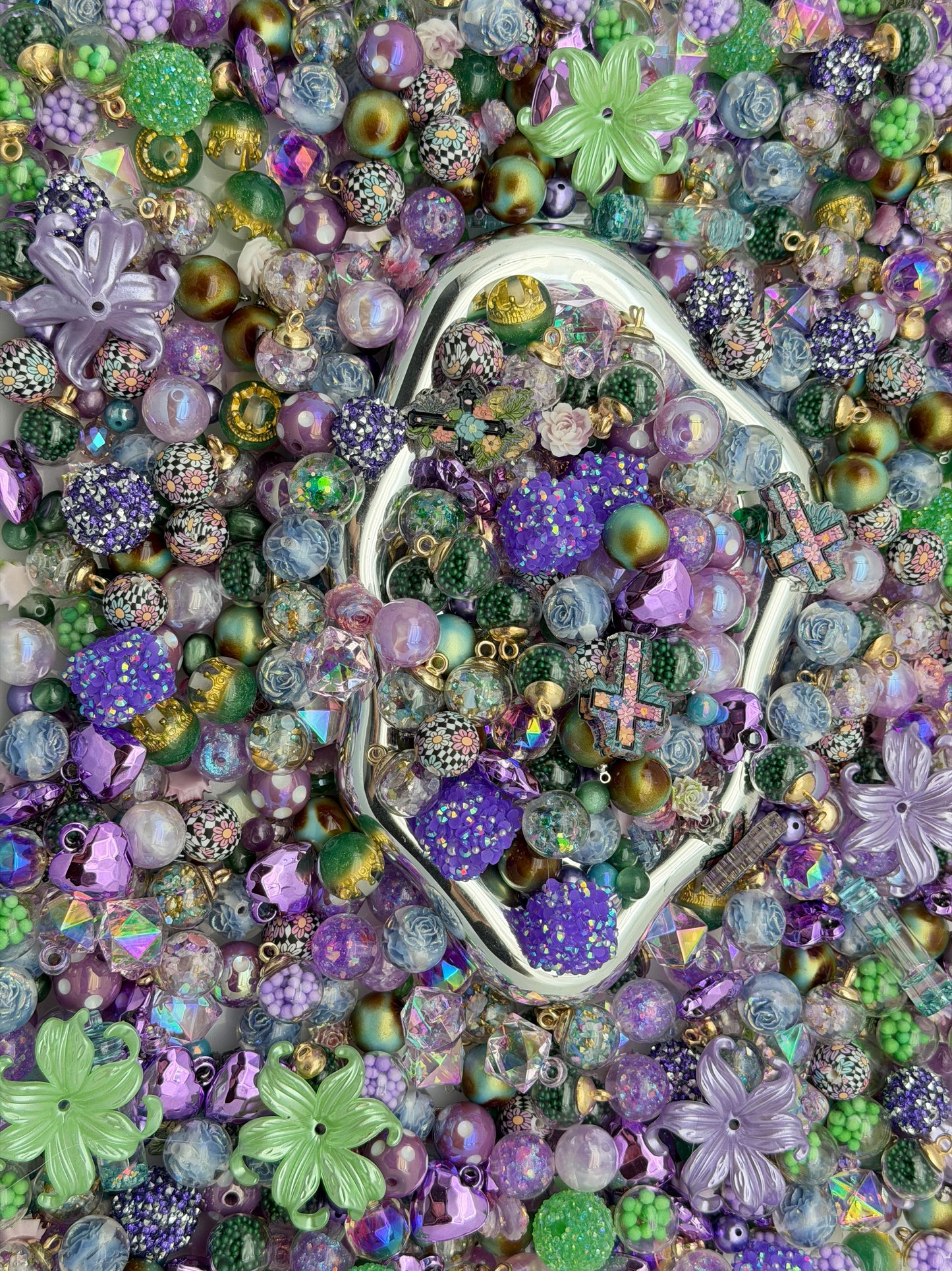 5.9 CAR HANGER MIX BEADS:D7