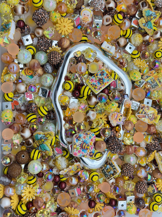 5.9 CAR HANGER MIX BEADS:F1