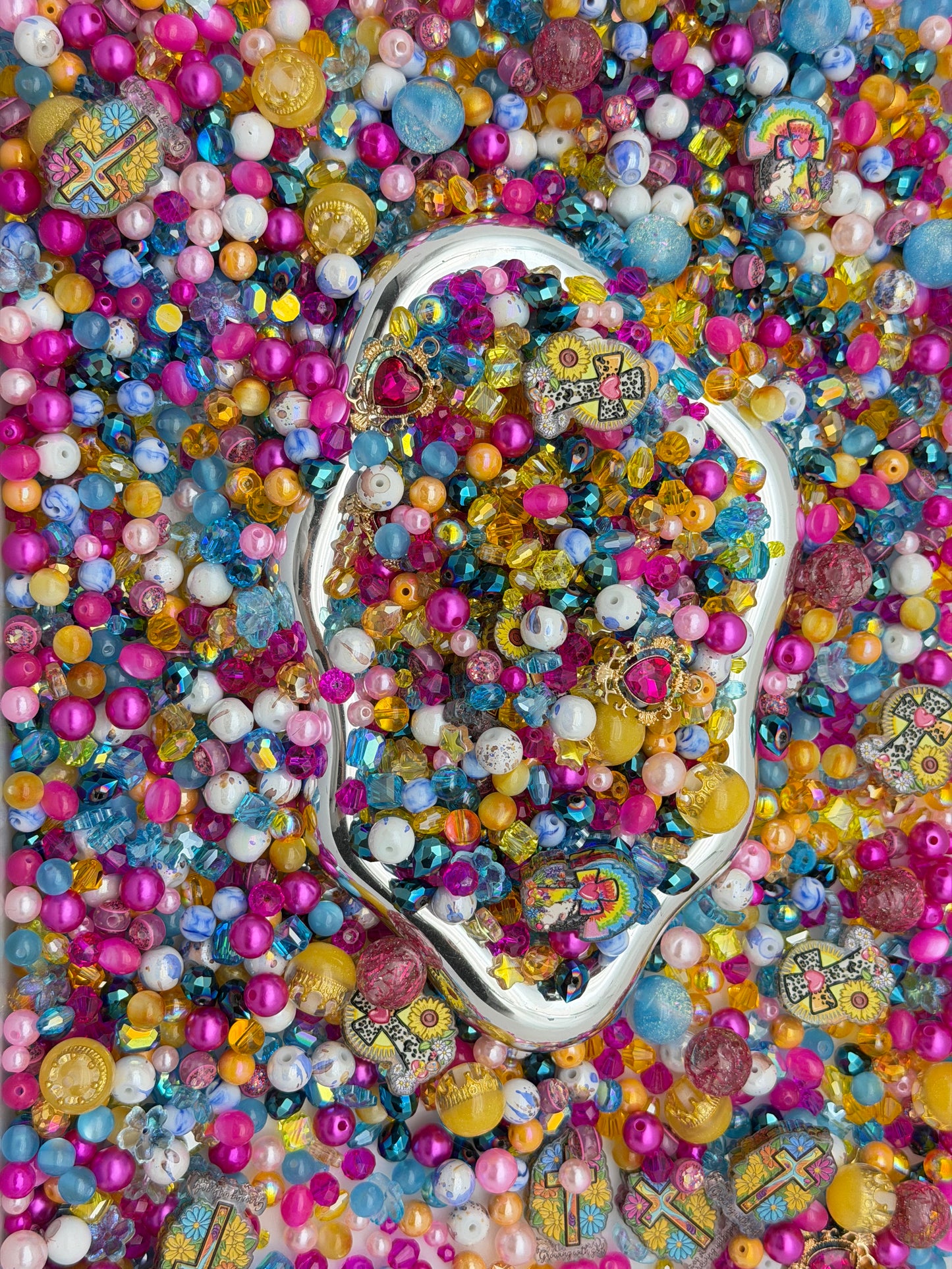 5.10 PHONE CHAIN MIX BEADS:Y