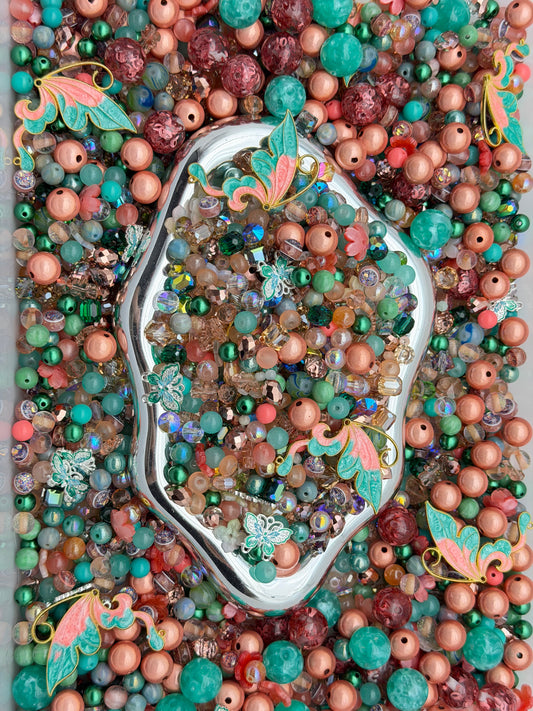 5.21 PHONE CHAIN MIX BEADS:M6