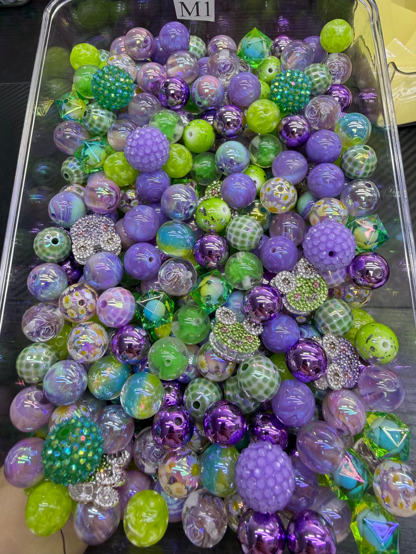 5.22 FANCY MIX BEADS:Z1（froggy days）