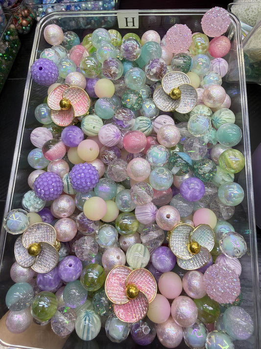 5.24 FANCY MIX BEADS:H（spring explosion）