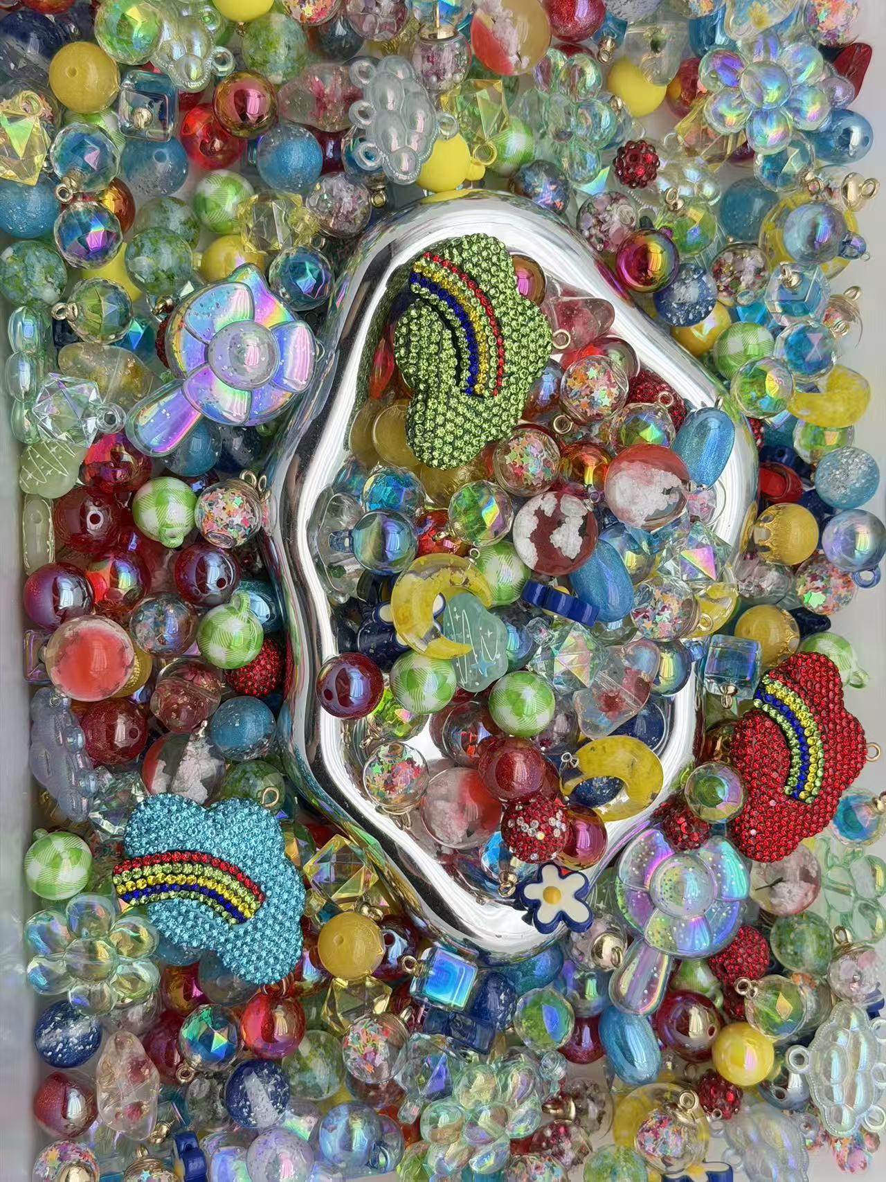 5.30 CAR HANGER MIX BEADS:U
