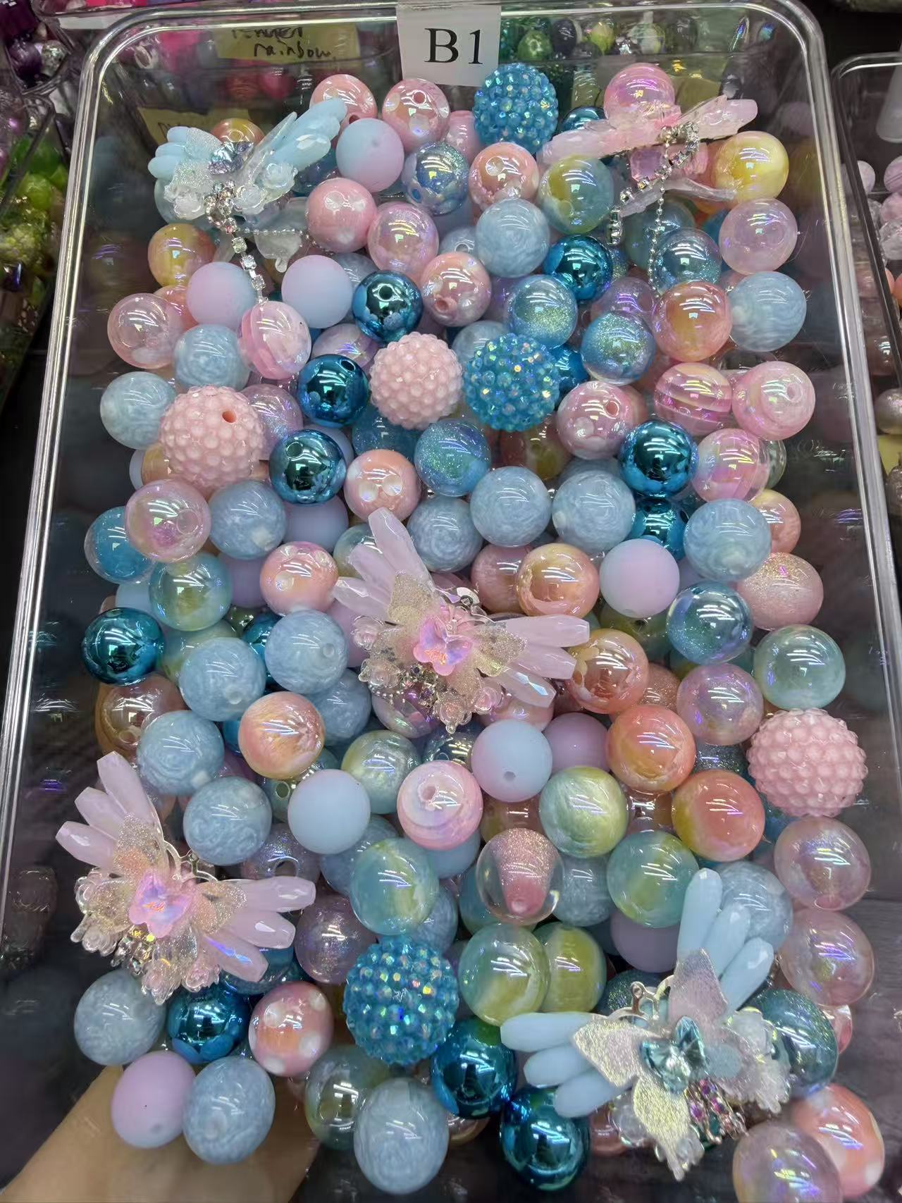 5.30 FANCY MIX BEADS:B1（Baby shower suprise）