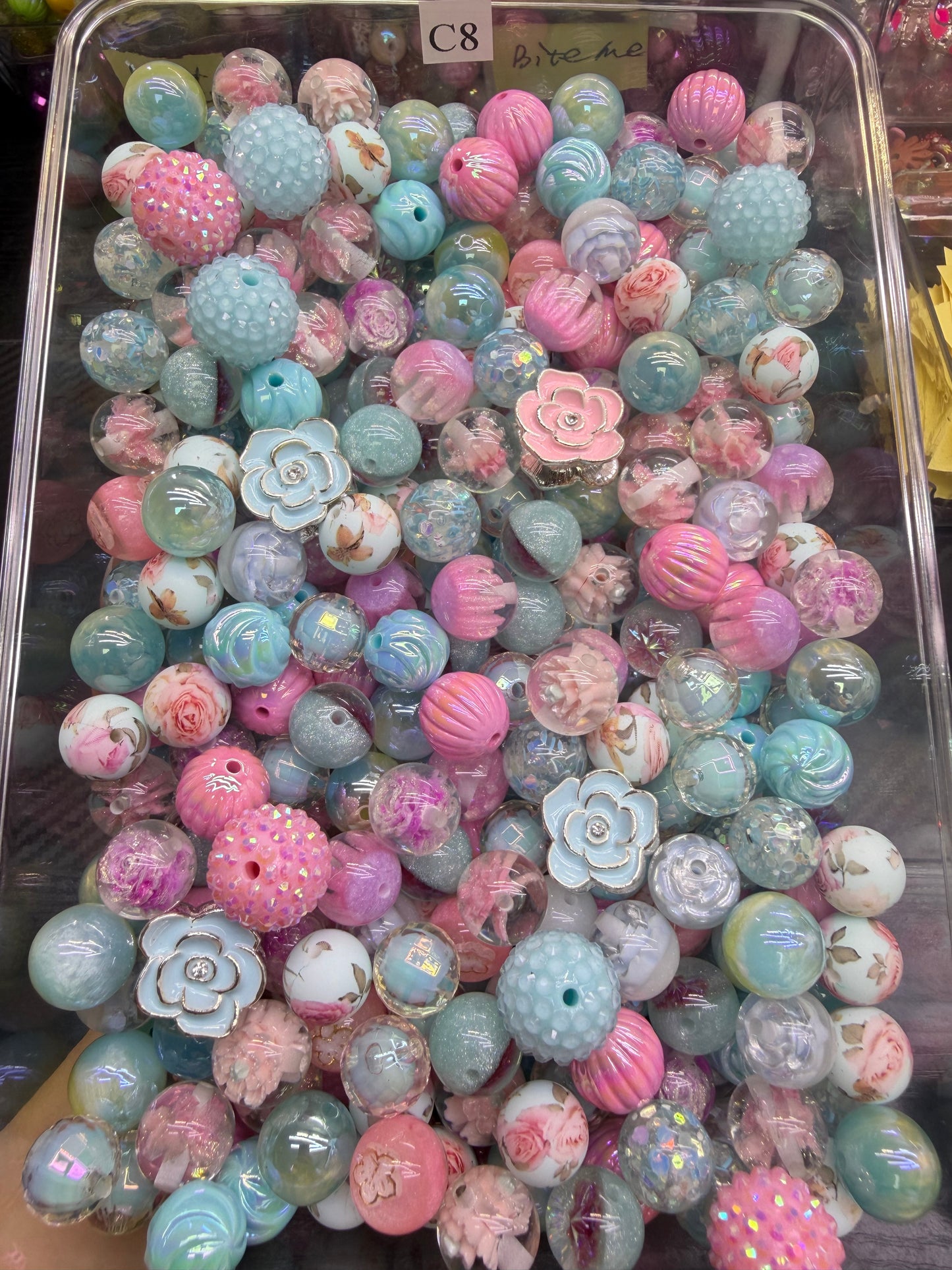 6.5 FANCY MIX BEADS:C8（flower garden）