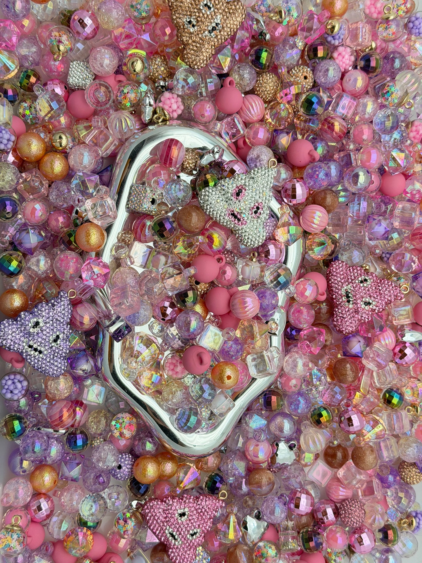 6.6 CAR HANGER MIX BEADS:A3