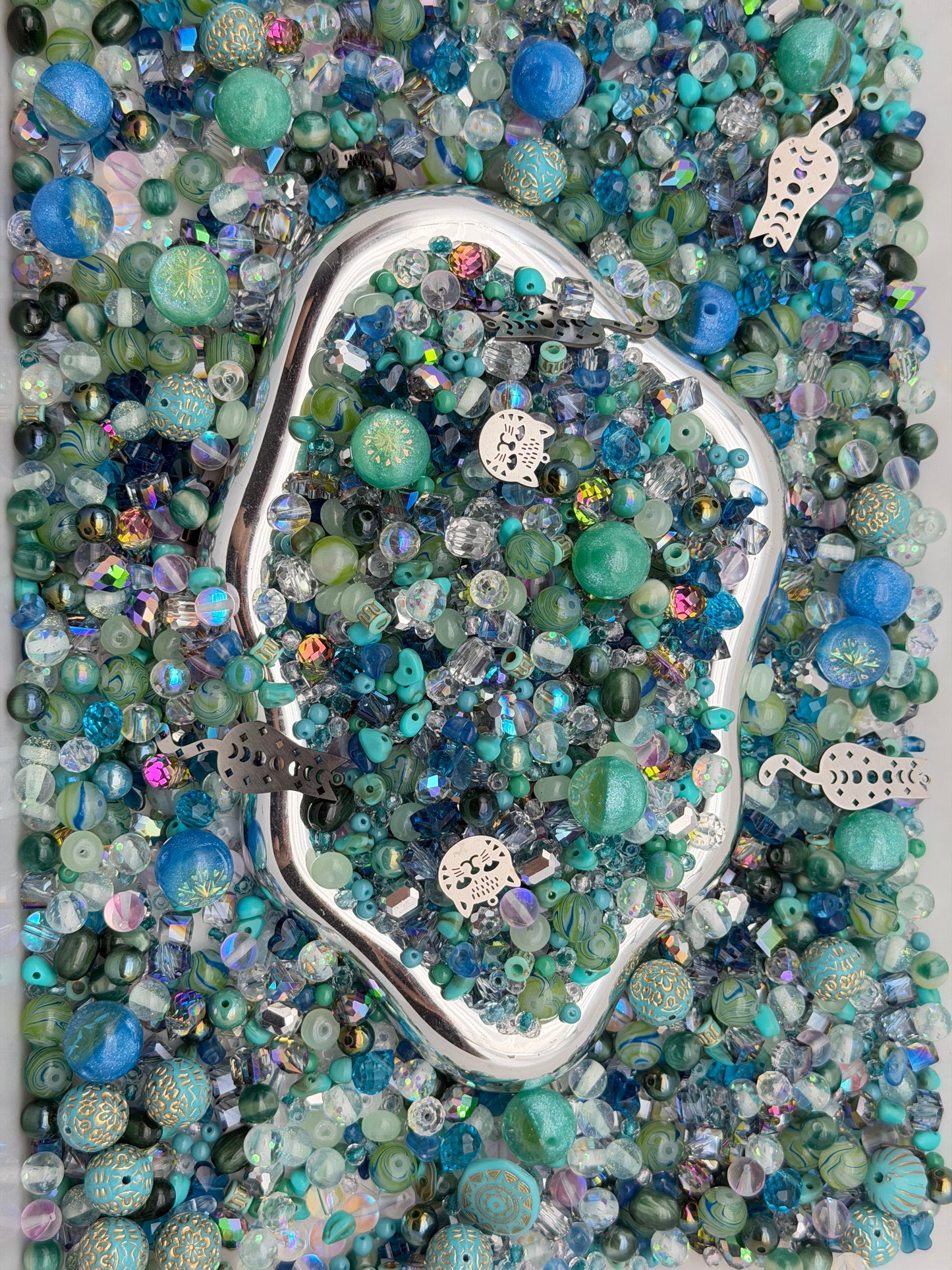 6.7 PHONE CHAIN MIX BEADS:F2