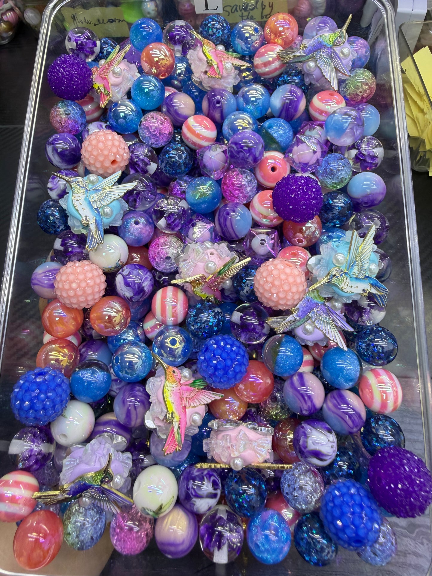6.10 FANCY MIX BEADS:L(hummingbird nectar)