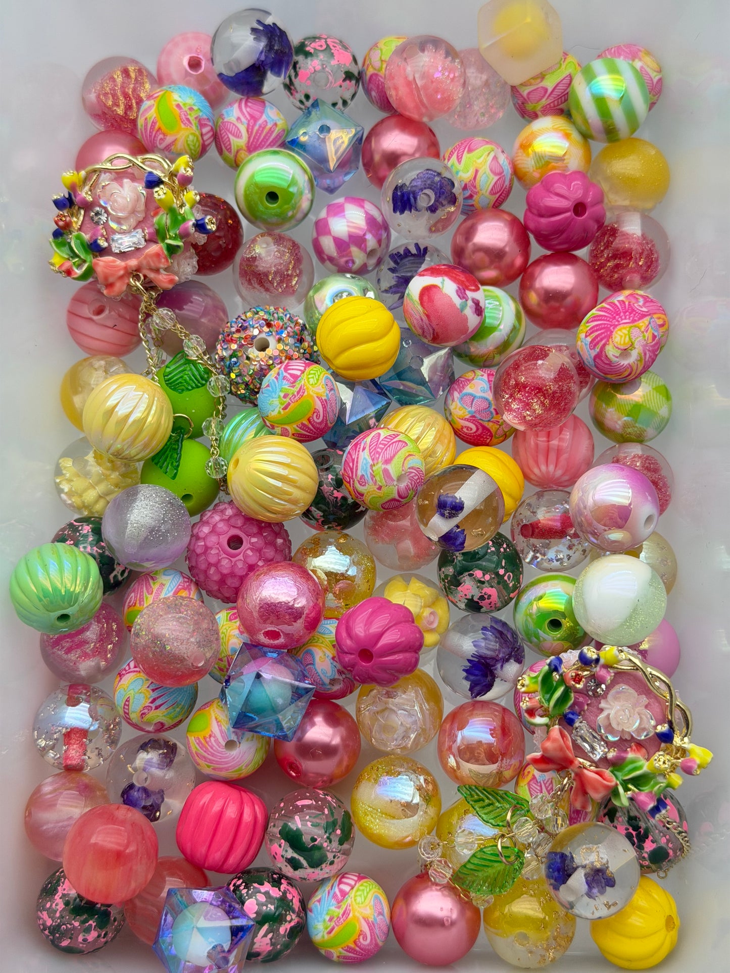June Last chance mix beads(15%off)(only 1 stock)