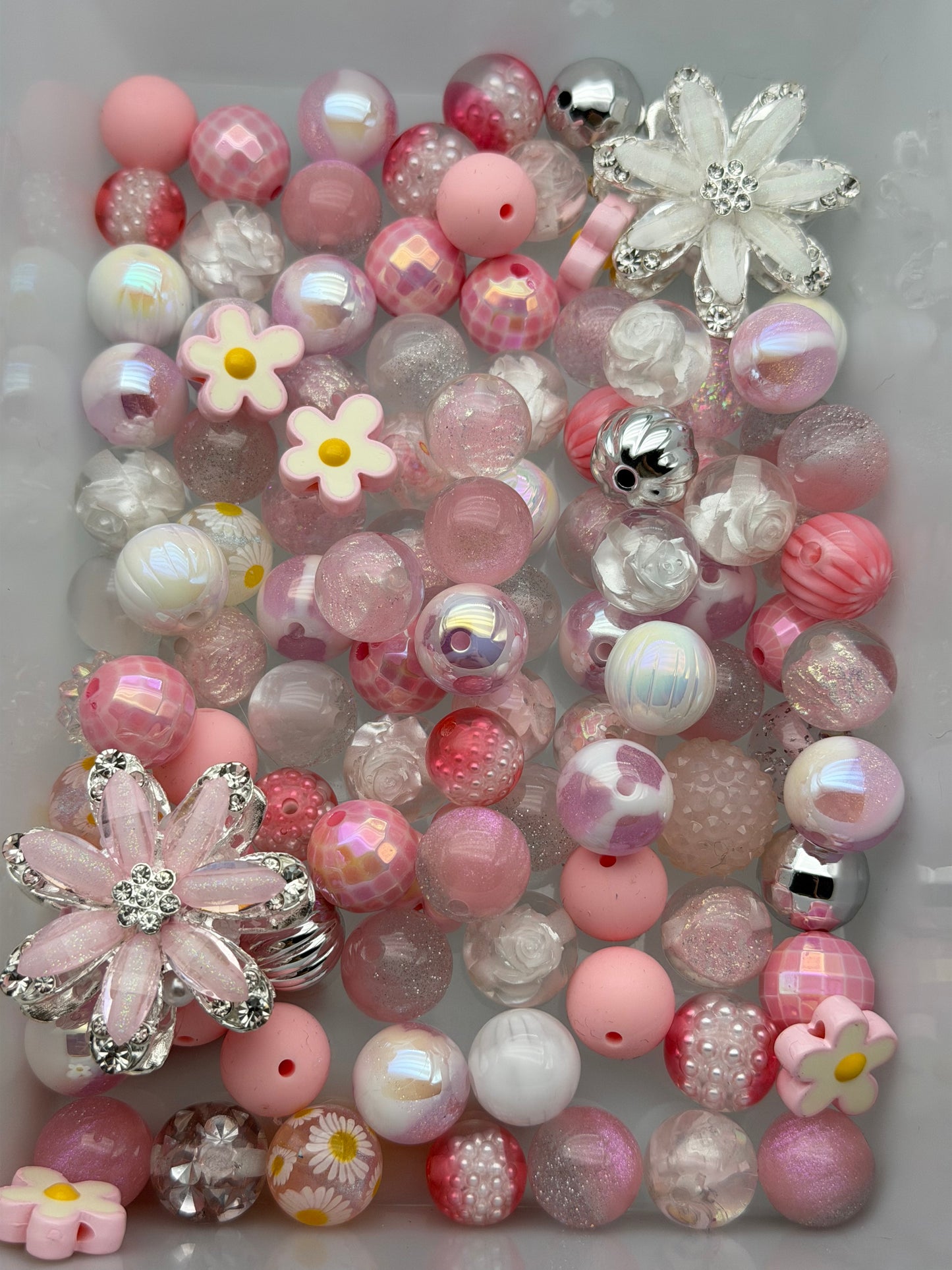 June Last chance mix beads(15%off)(only 1 stock)