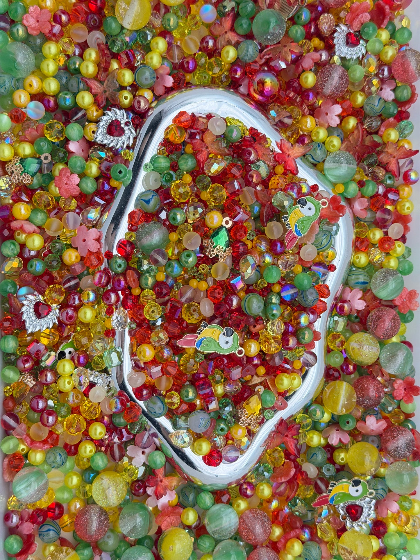 6.14 PHONE CHAIN MIX BEADS:G