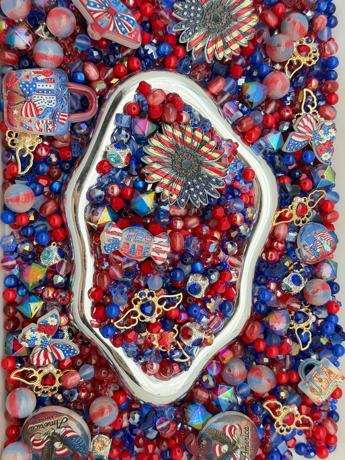 6.14 PHONE CHAIN MIX BEADS:Y
