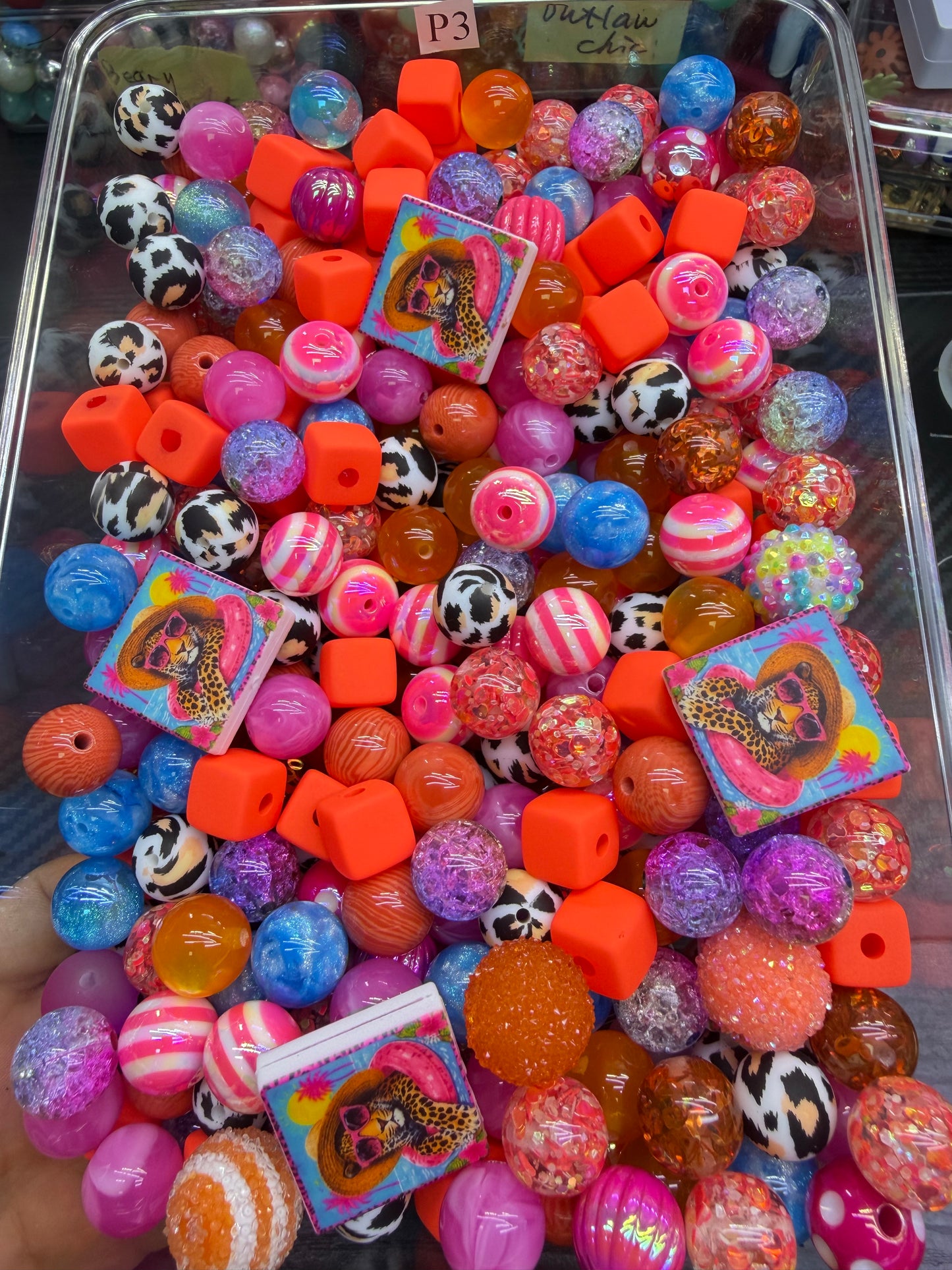 6.19 FOCAL MIX BEADS:P3(wild cat proua)