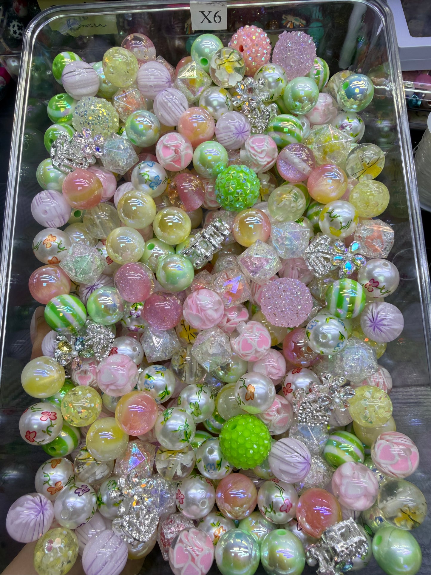 6.19 FANCY MIX BEADS:X6(dragonfly daisy)