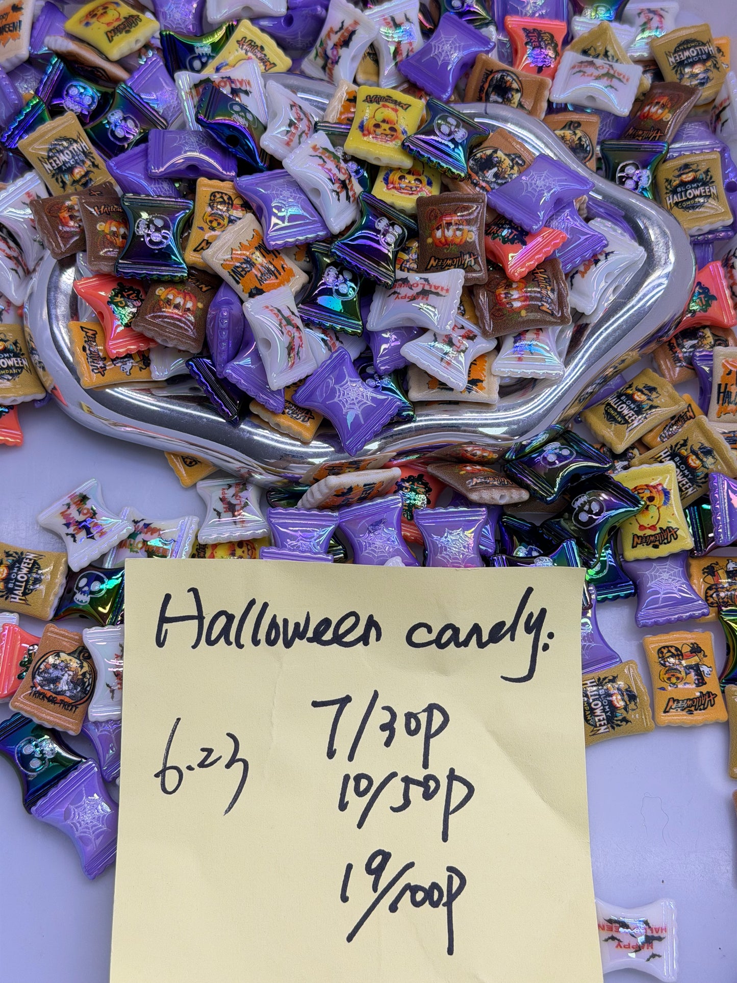 6.23 NEW-Halloween candy