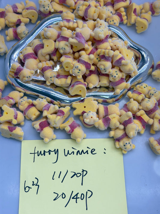 6.23 NEW-furry winnie