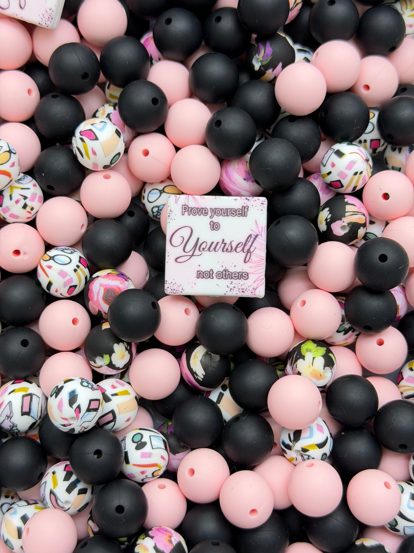 6.23 Silicone Mix beads
