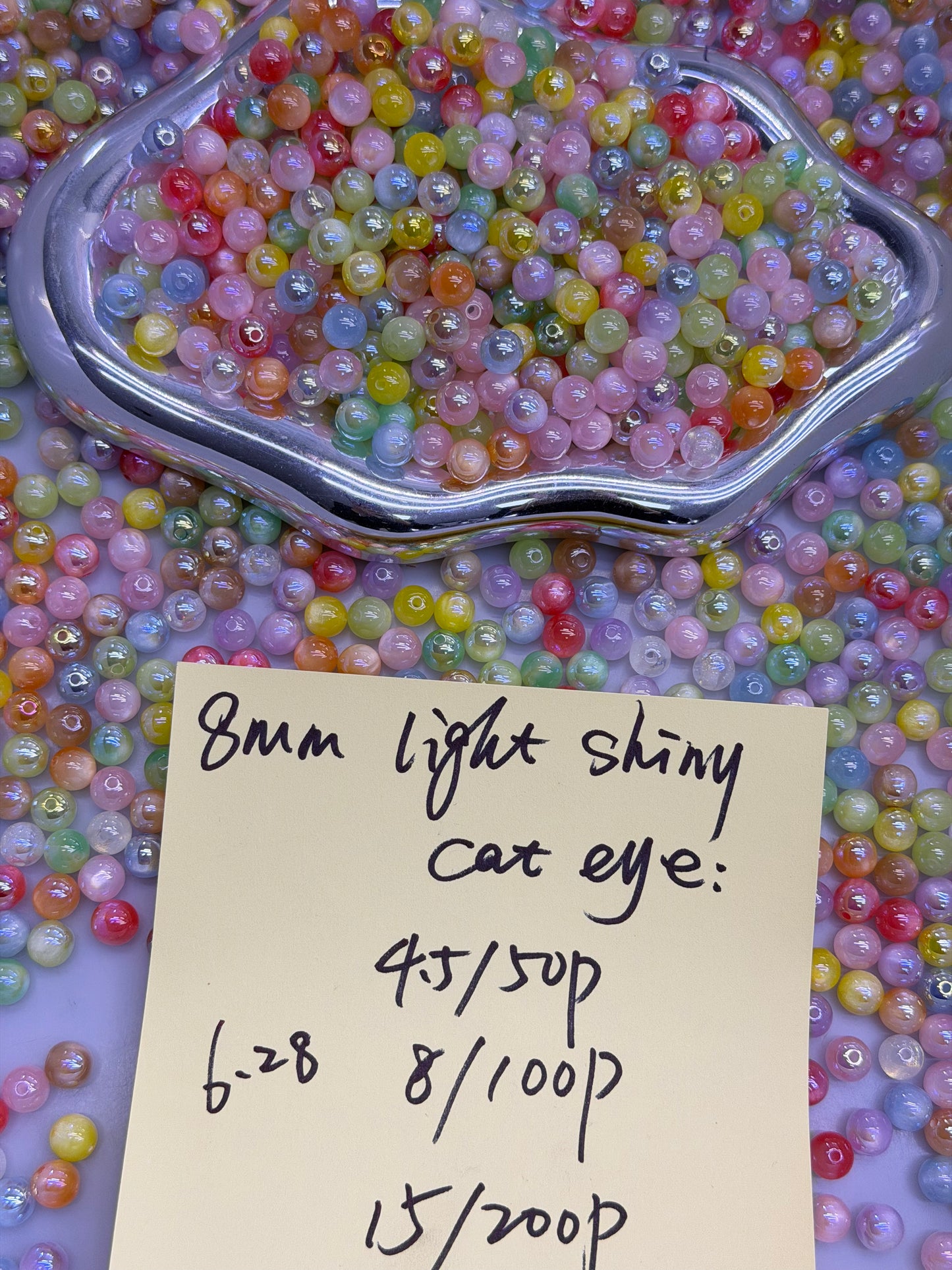 6.28 NEW- 8mm light shiny cat eye