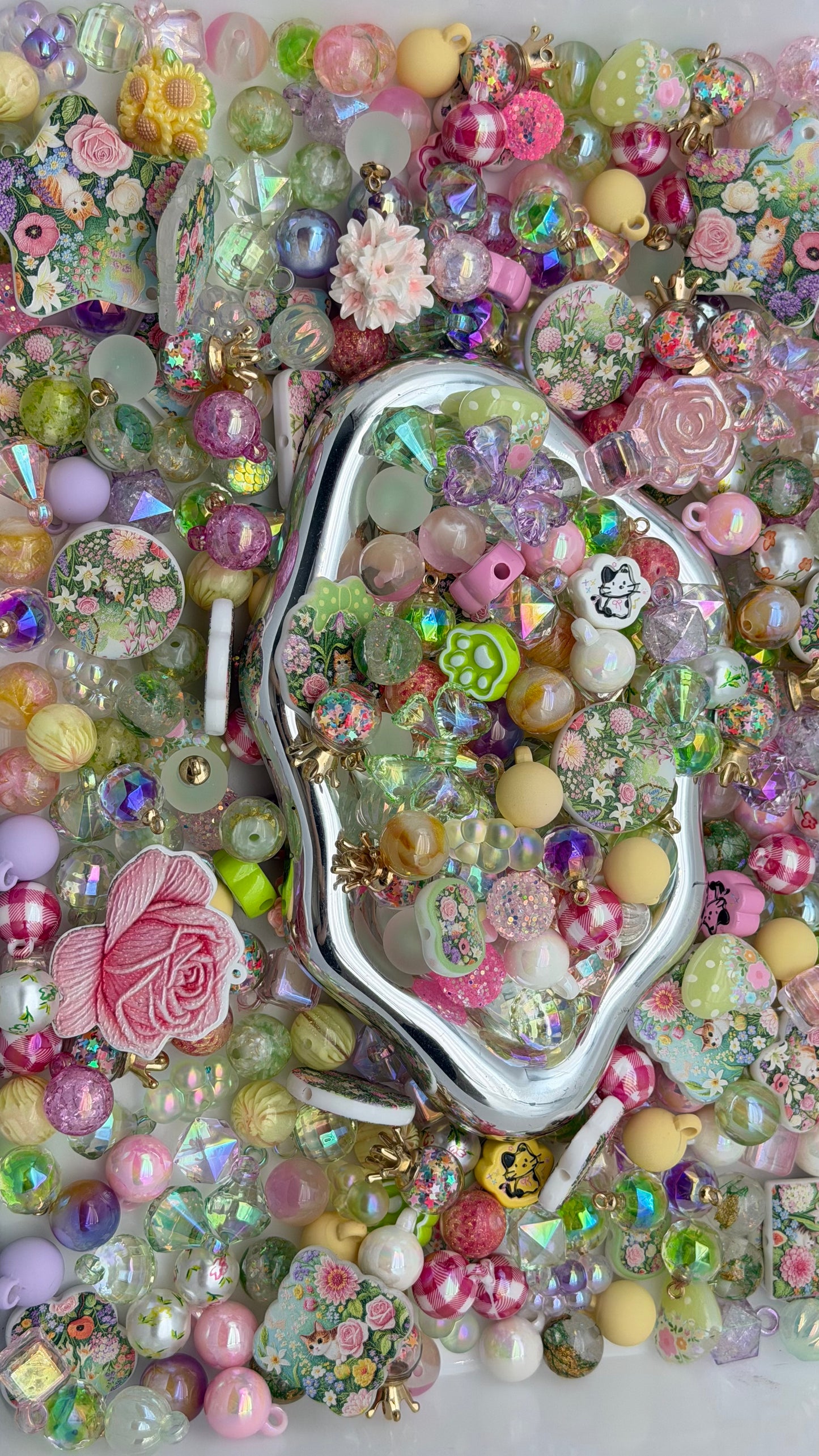 7.4 CAR HANGER MIX BEADS:T8