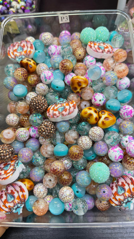 7.11 FOCAL MIX BEADS:P3(pumkin party)