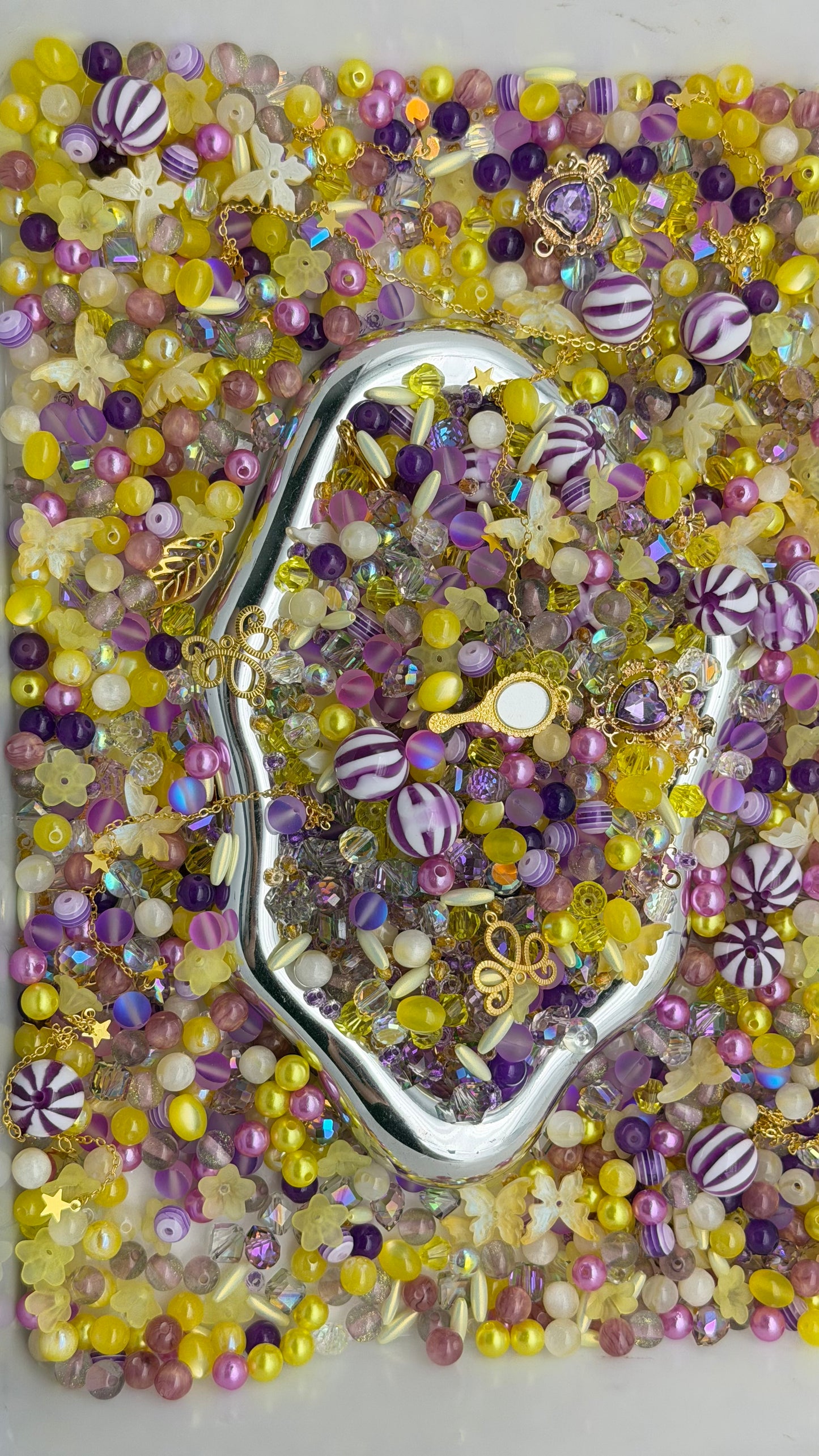 7.12 PHONE CHAIN MIX BEADS: A