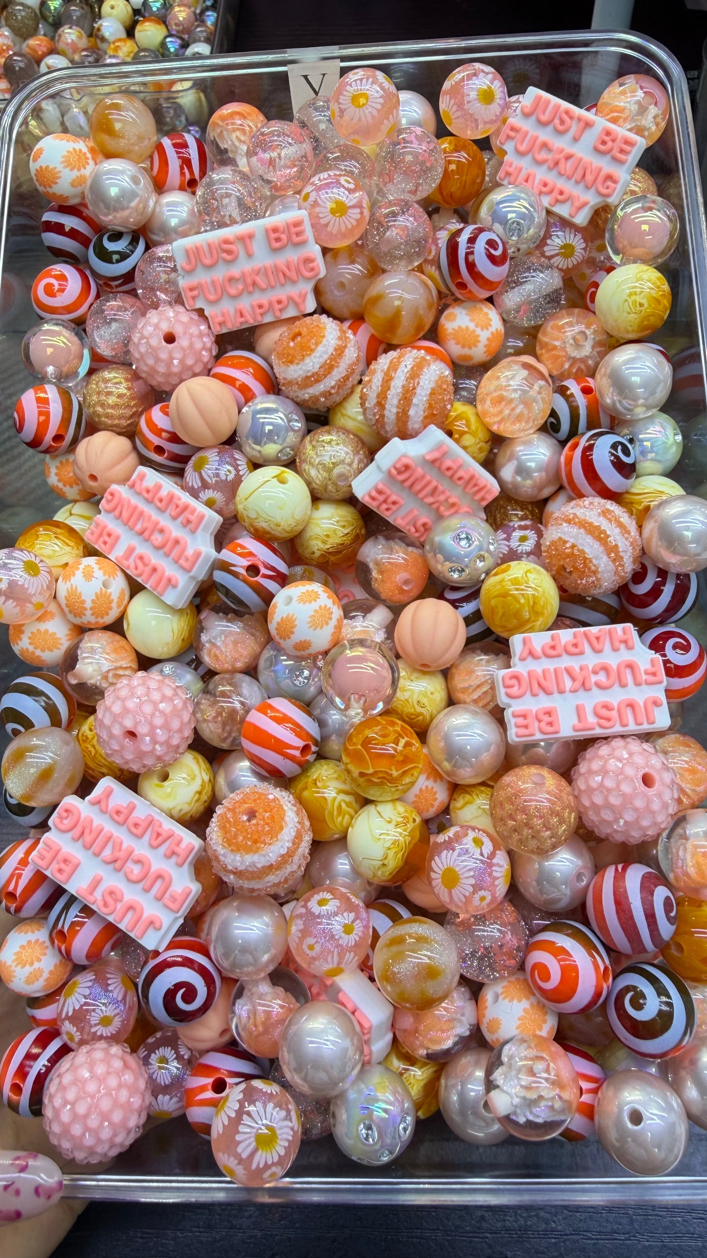 7.16 FOCAL MIX BEADS:V(peach off)