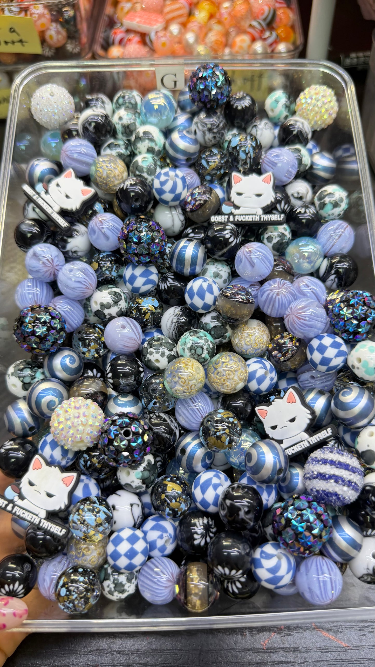 7.16 FOCAL MIX BEADS:G(sassy kitty)
