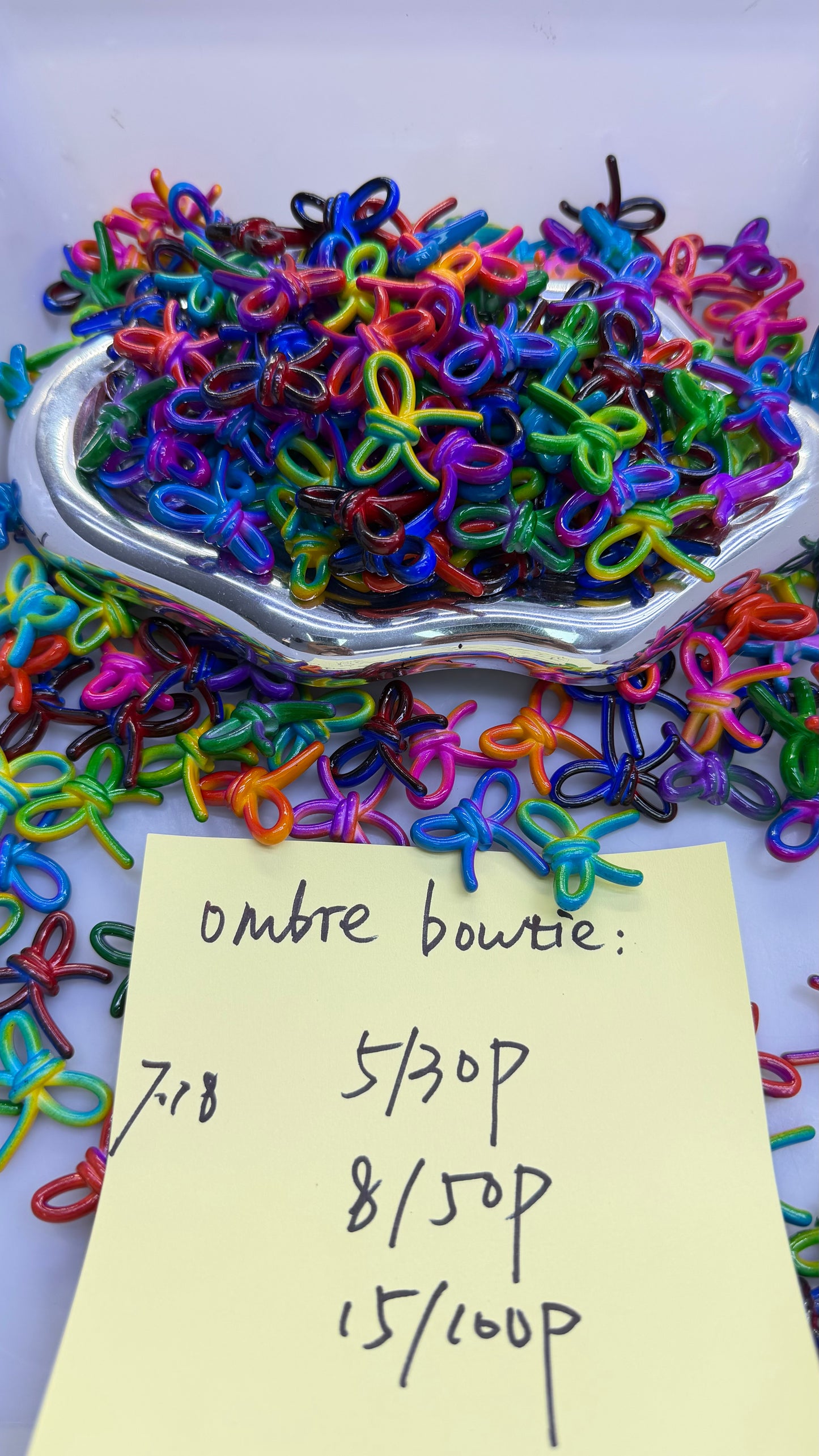 7.18 NEW-ombre bowtie