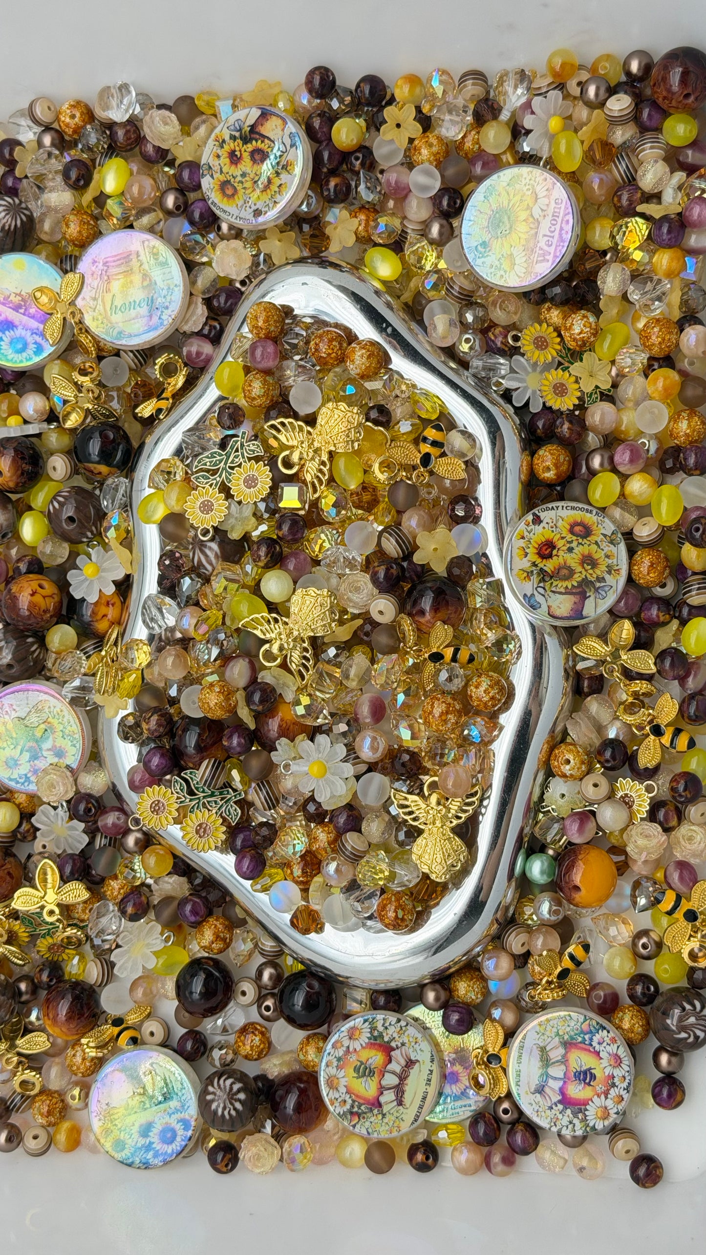 7.19 PHONE CHAIN MIX BEADS:X1