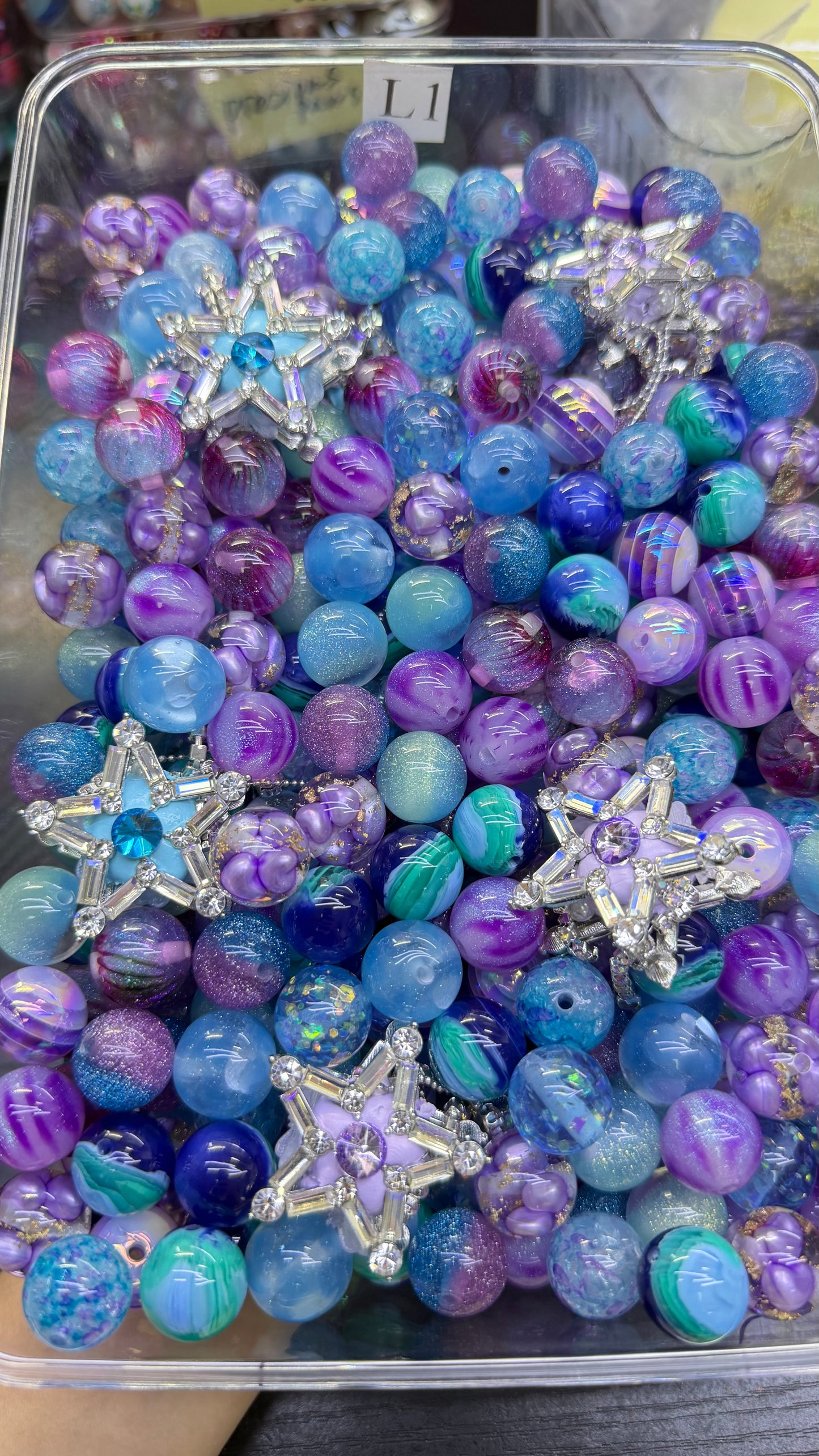 7.22 FANCY MIX BEADS:L1(starry eyes)