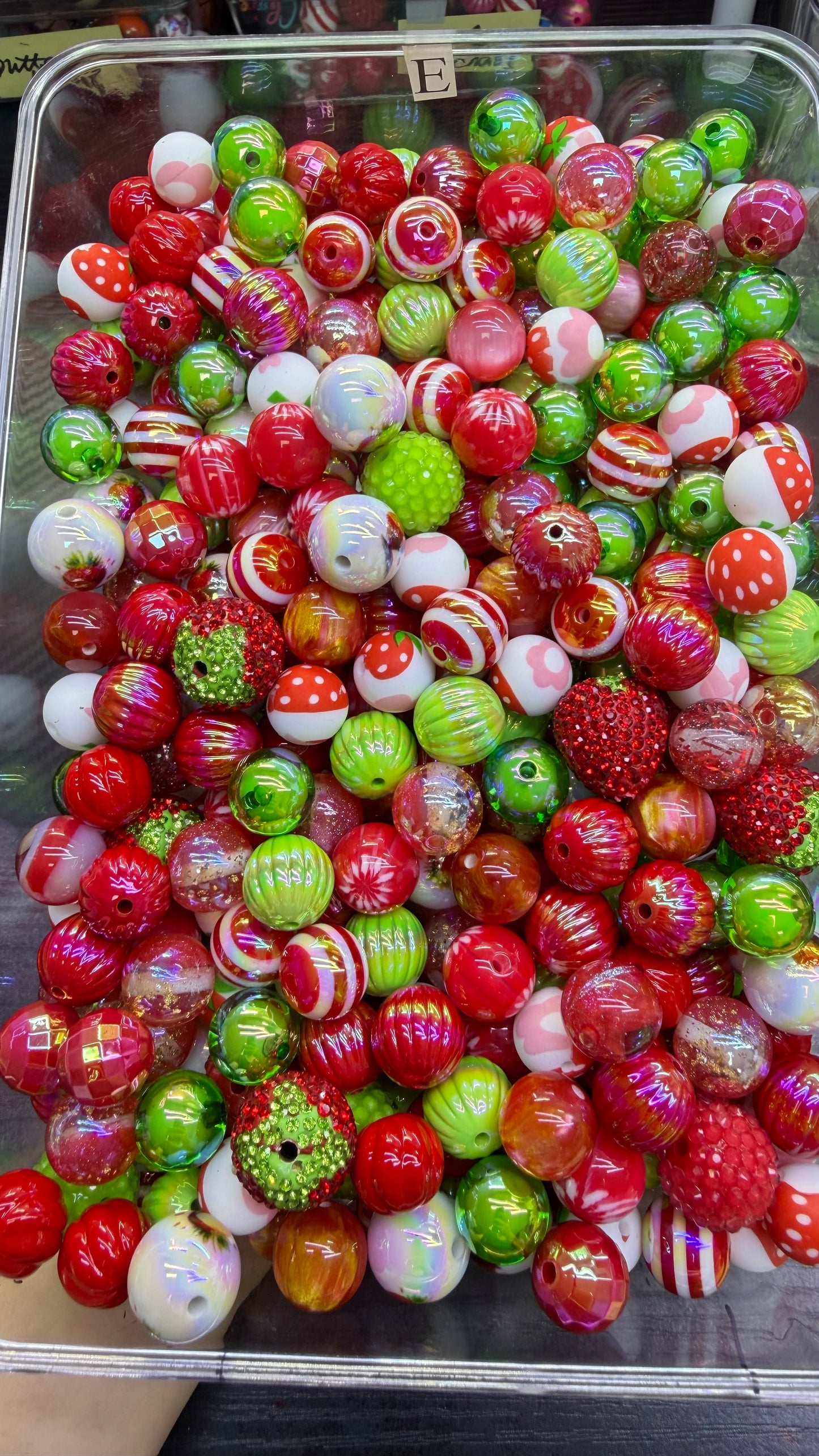 7.25 FANCY MIX BEADS:E