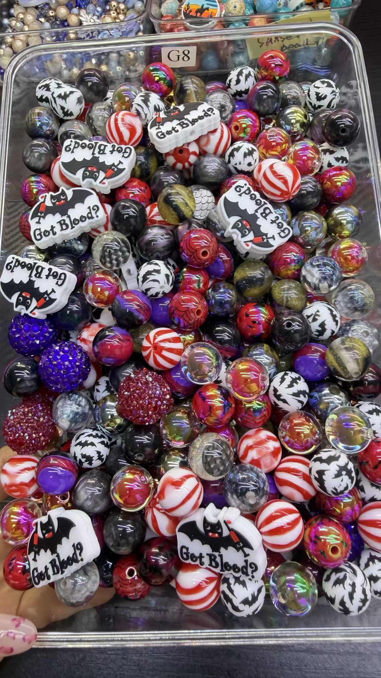 7.26 FOCAL MIX BEADS:G8(Vampire stripes)