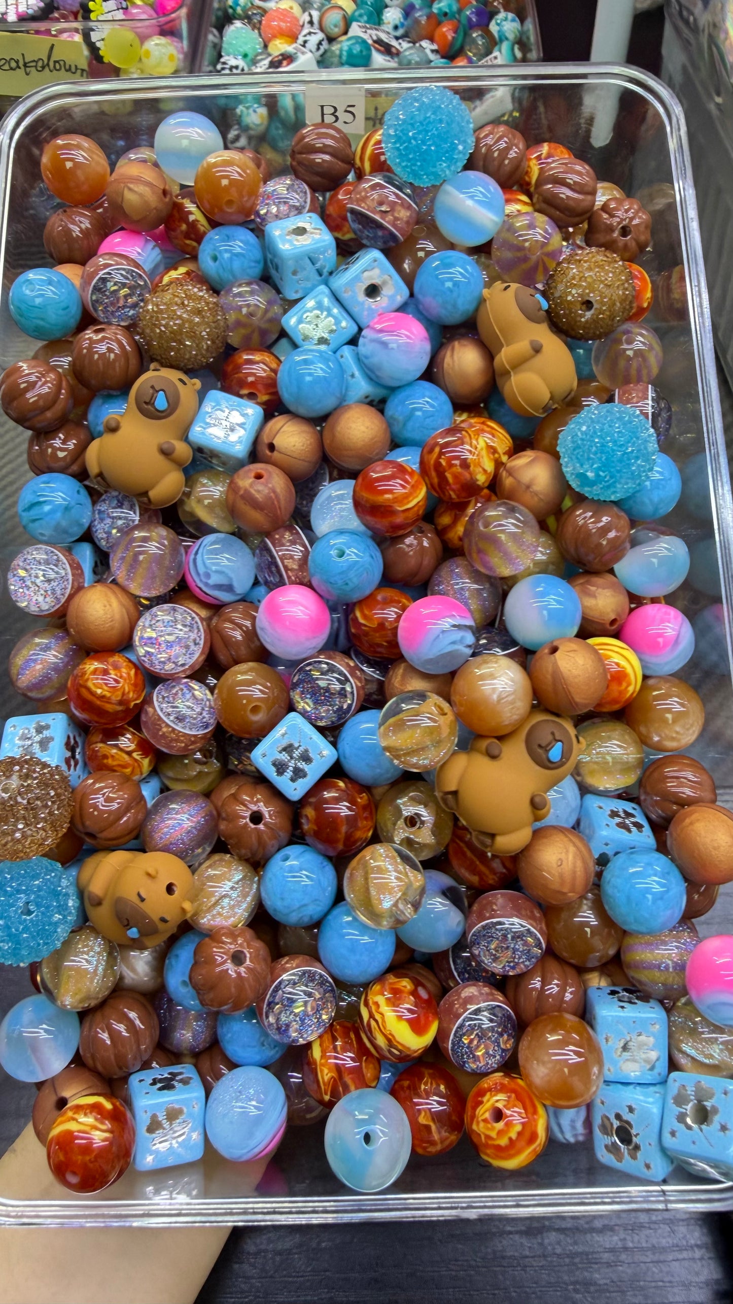 7.29 FOCAL MIX BEADS:B5(lucky cappy)