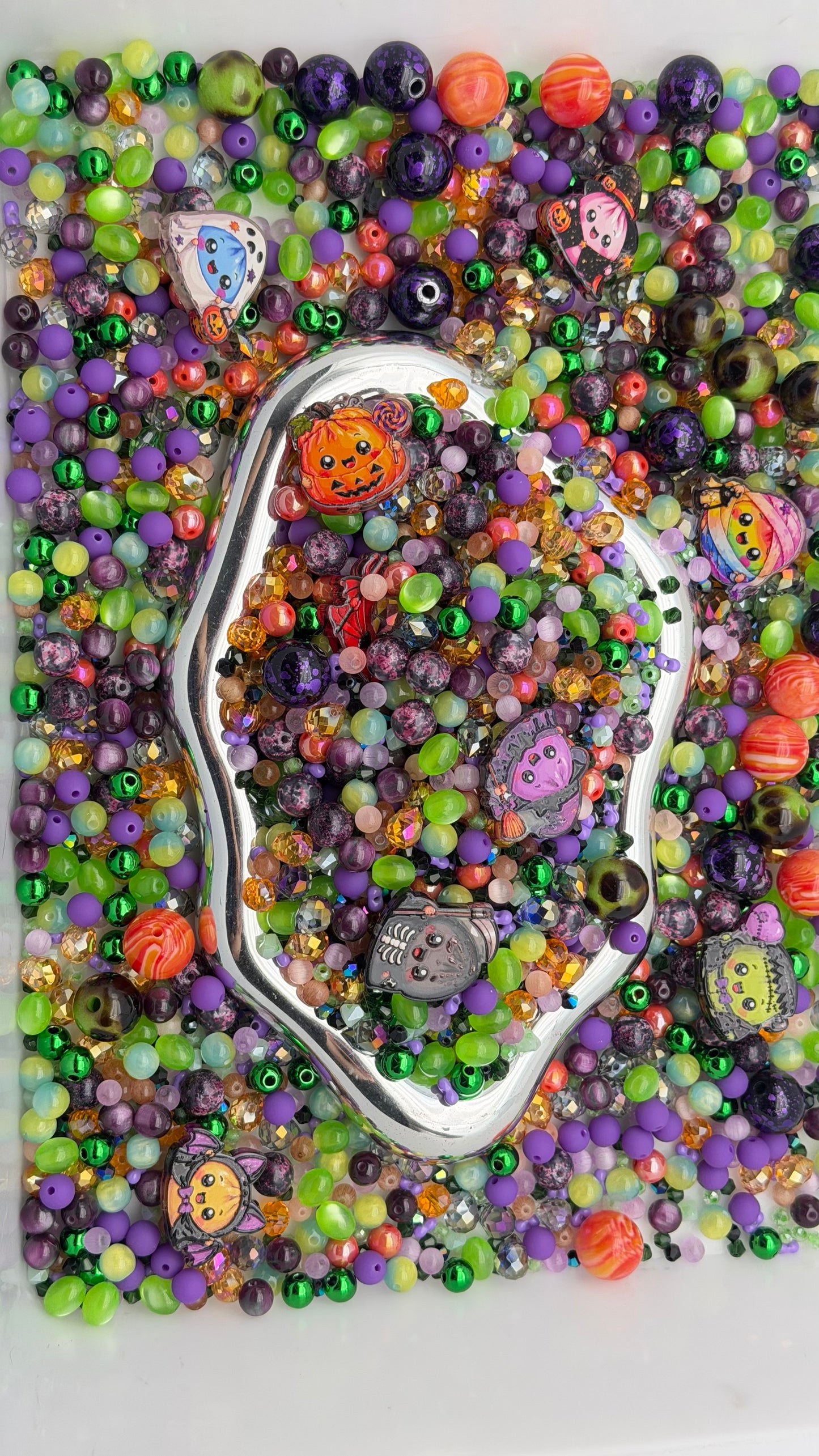 7.31 PHONE CHAIN MIX BEADS:halloween dumpling